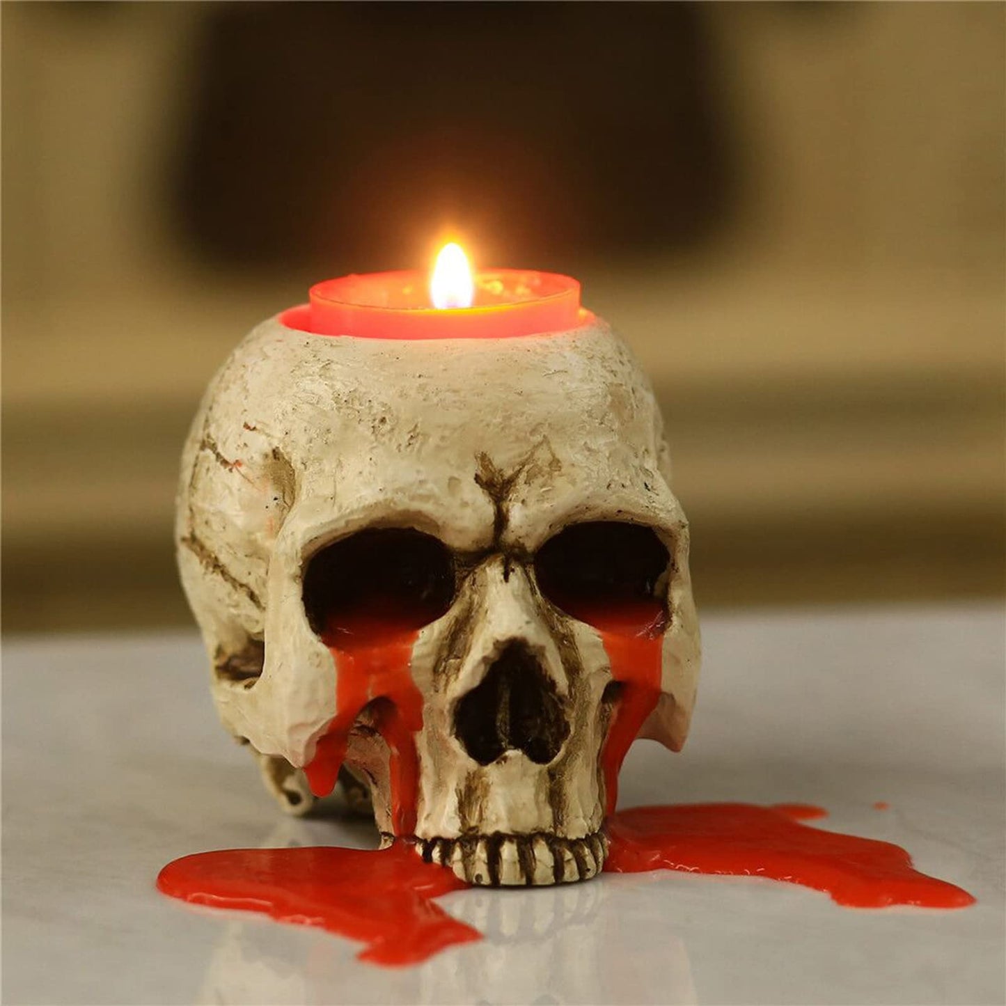 VICDUEKG 2 Pcs Skull Candle Holder Skeleton Candlestick Holders Tealight Resin Candlestick Crafts for Party Halloween Graveyard Outdoor Bar Home Decoration, Black and White