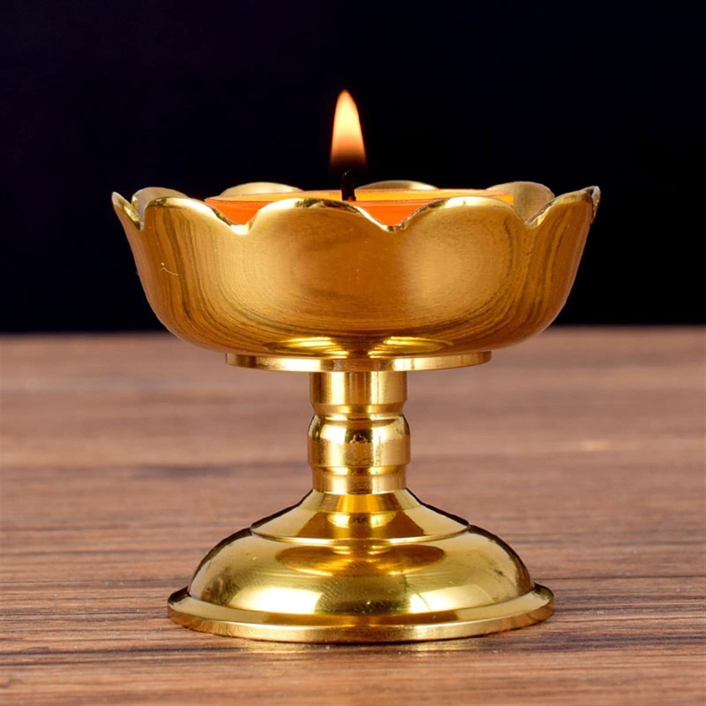 YUHUAWF Candle Holderss Classical Candle Holder Creative Flower Candlestick Table Decoration Zen Buddhist Temple Offering (Excluding Candles) Decorative Candlestick