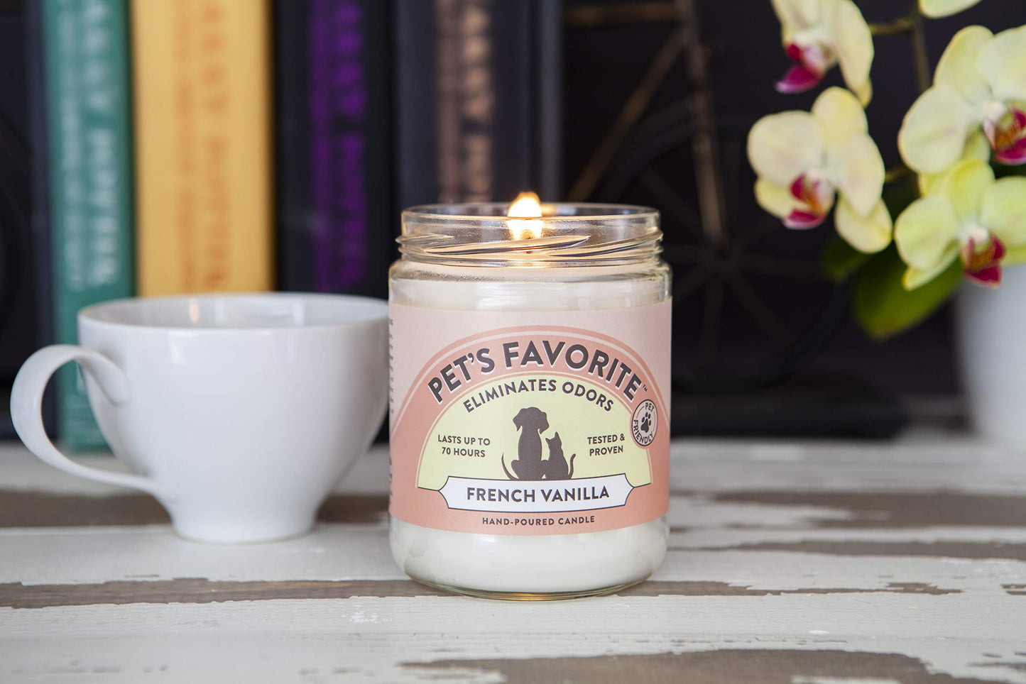 Pet's Favorite French Vanilla Candle for Pet Odor, Clean, Plant Based Air Freshener with a Natural Fiber Wick and 70 Hour Burn Time, Scented Pet Candle for Home