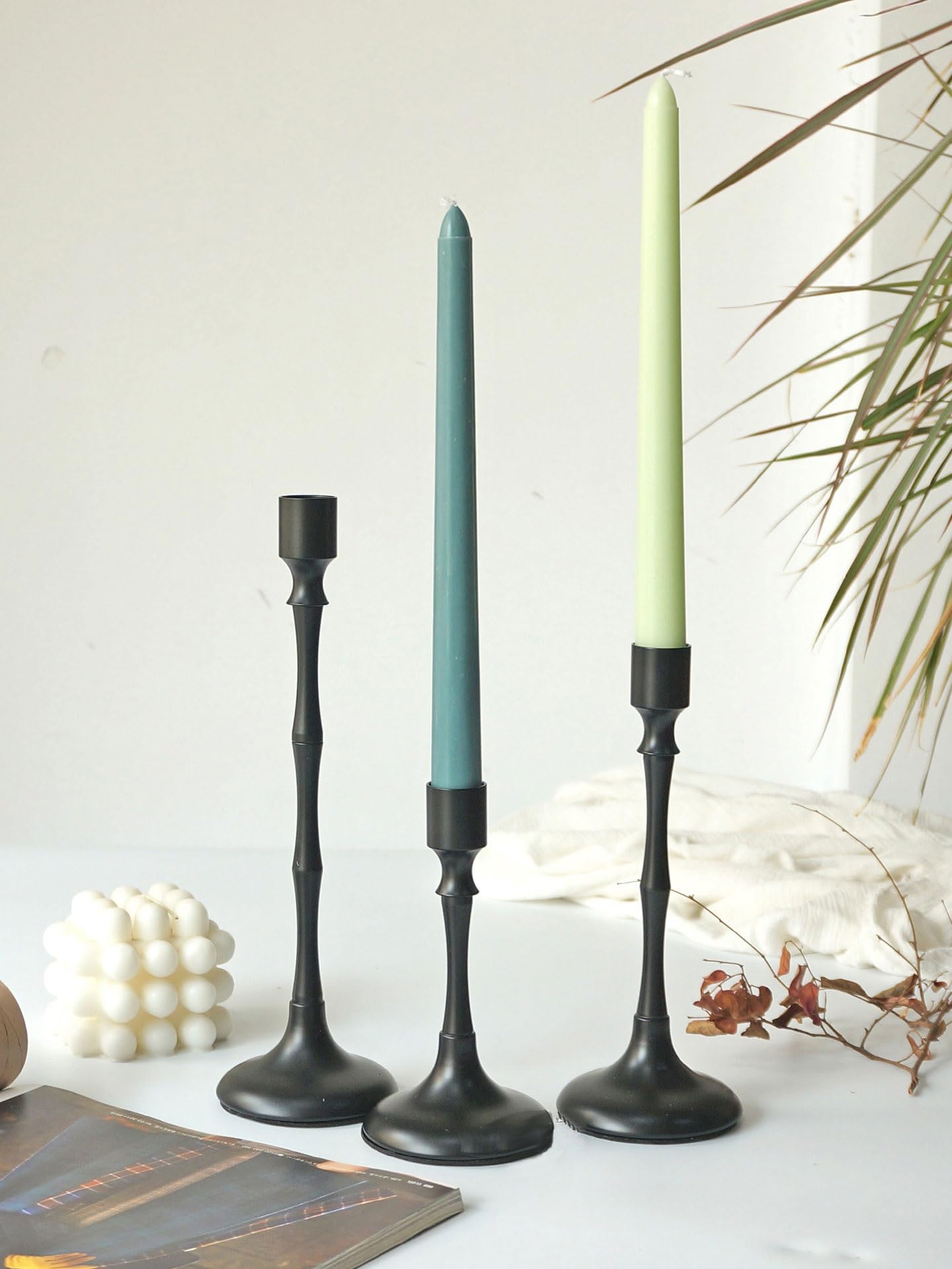 YUHUAWF Candle Holderss Candlestick Household Metal Base Decoration, Living Room Dining Table Decoration Decorative Candlestick(Small)