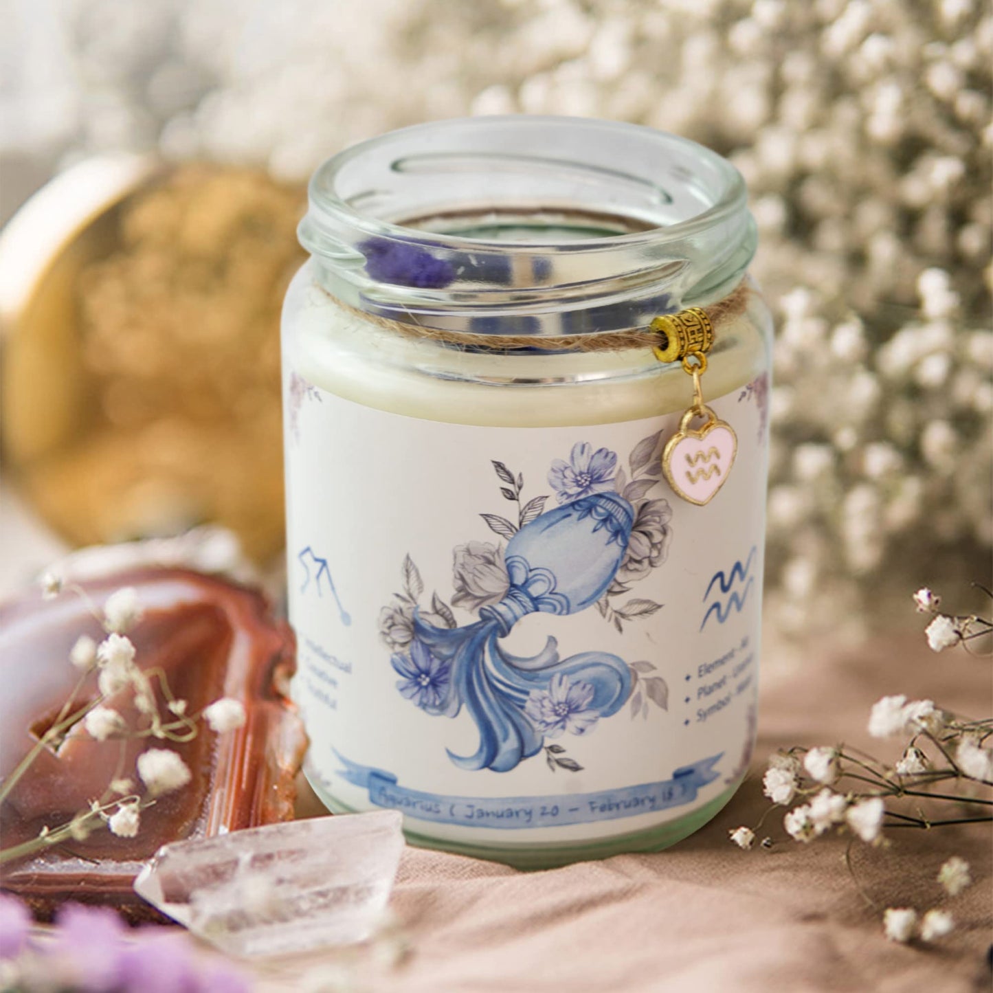 ZINCGE Aquarius Zodiac Crystal Candle Gift for Women - Astrology Birthday Natural Soy Violets Scented Candle With Flowers and Lazurite Healing Crystals for Mom, Sister, Friends