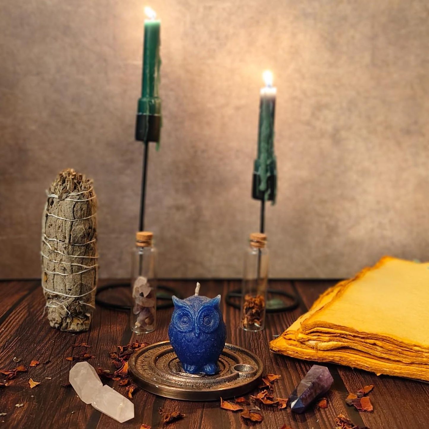 Hecate Magic Mall Owl Candle – Unscented Ritual Candle for Wisdom, Intuition & Spiritual Insight – Hand-Poured Animal Totem for Clarity, Inner Vision & Energy Work (8, Green)