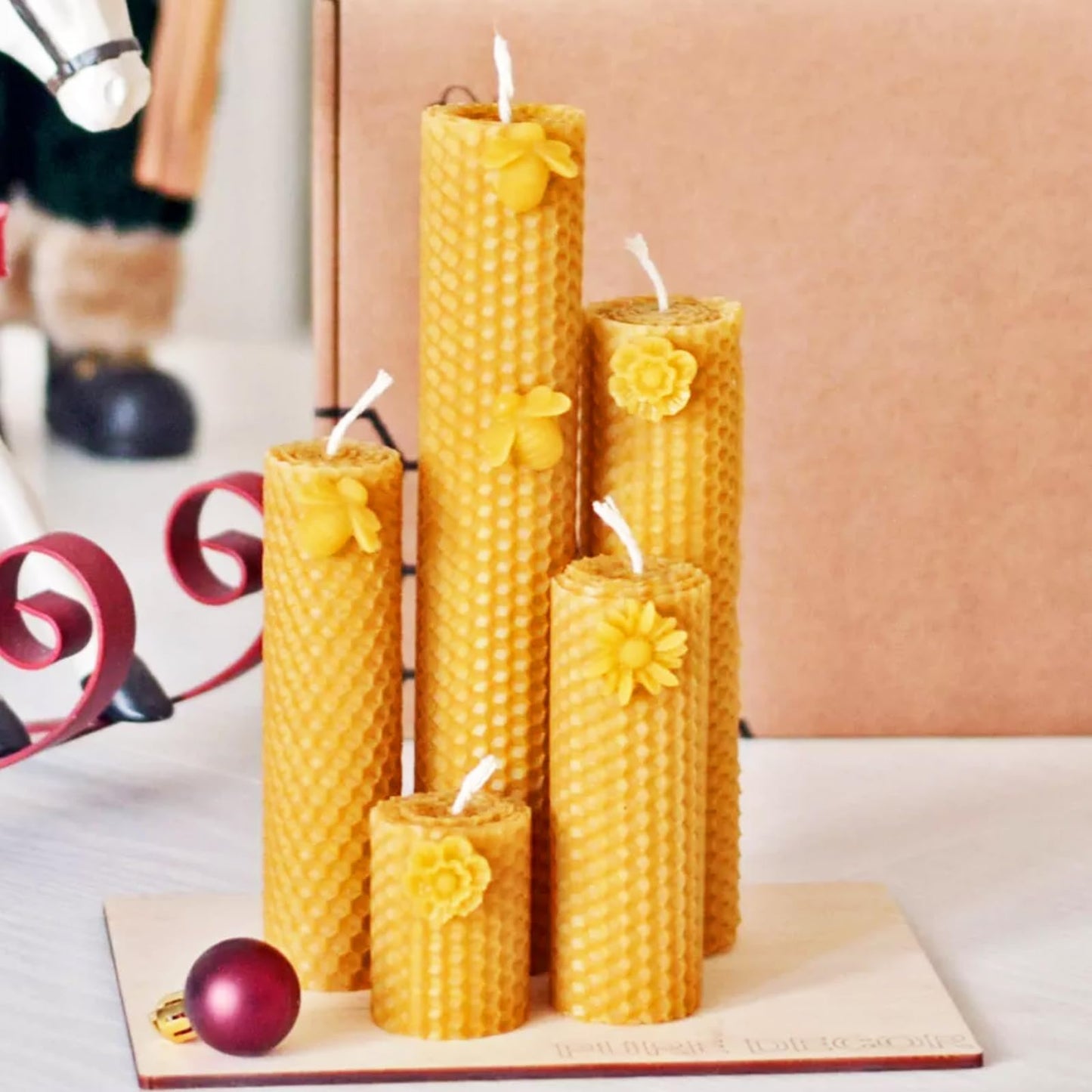 Oungy 24pcs Beeswax for Candle Making DIY Candle Making Kit Beeswax Sheets Include Cotton Wick, 8x8 inch