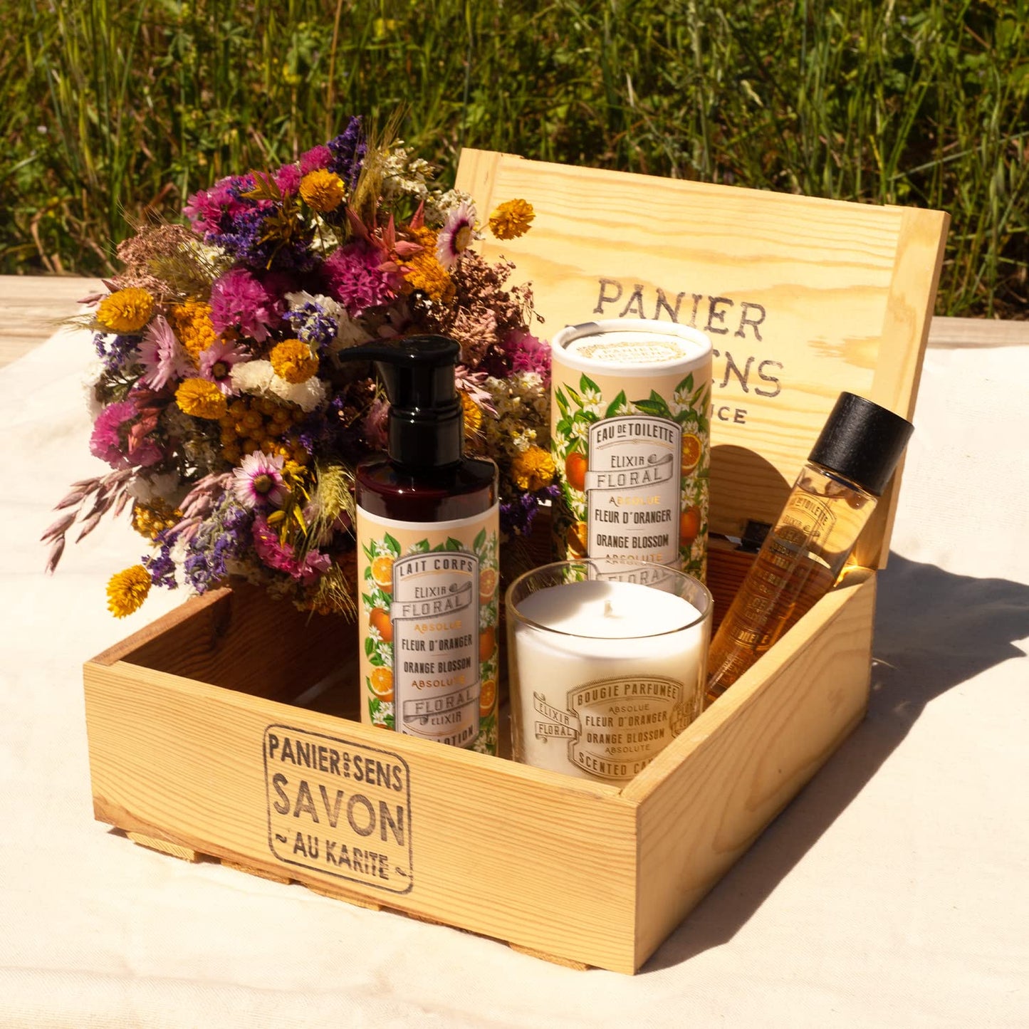 Panier des Sens Orange Blossom Candle - Hand-Poured in Provence, France - Long Lasting Scented Candles - up to 55 Hours Burn Time - Orange Scented Candle - 100% Natural Cotton Wick - 6.3 oz