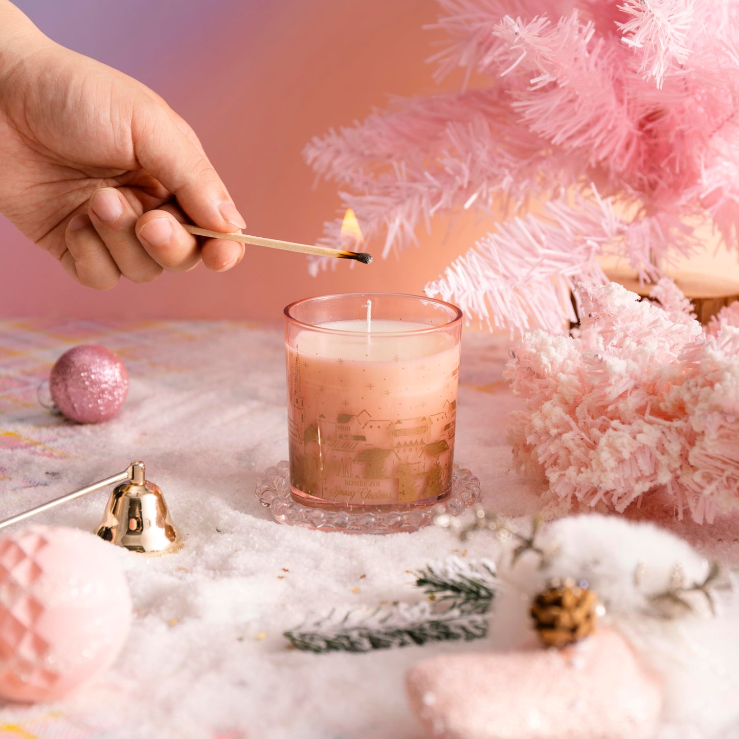 ROMIIE ZOI Christmas Scented Candle - 6oz Soy Wax Candle, Snowy Design, Infused with Floral Aroma - Pink & Gold Gift Box Packaged for Holiday Season Gift