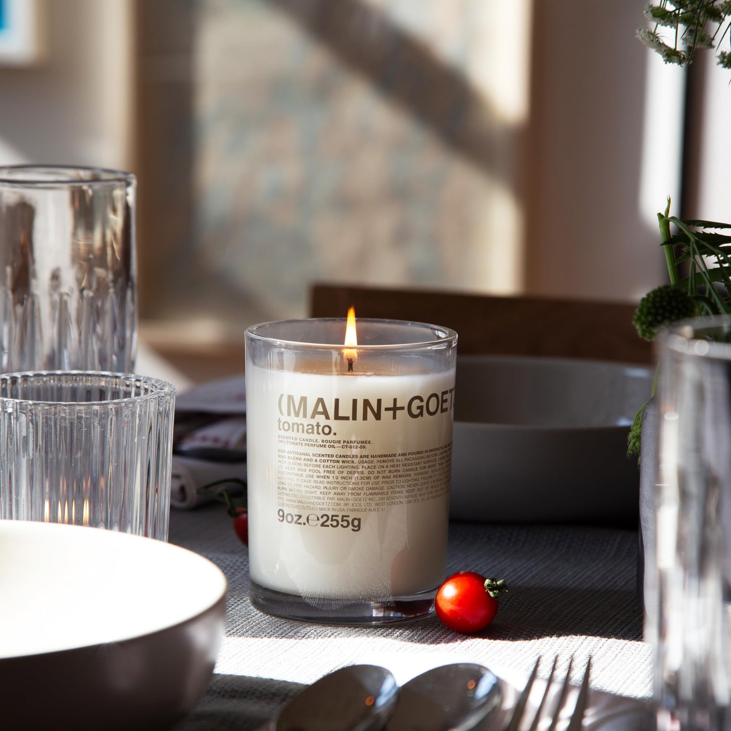 MALIN+GOETZ Tomato Candle – Home Grown Tomato Aroma Fragrance Scented Candle, Natural Wax Blend, Fresh & Verdant Scent, Vegan & Cruelty Free, Single Wick Candle, Lasts 60 Hours