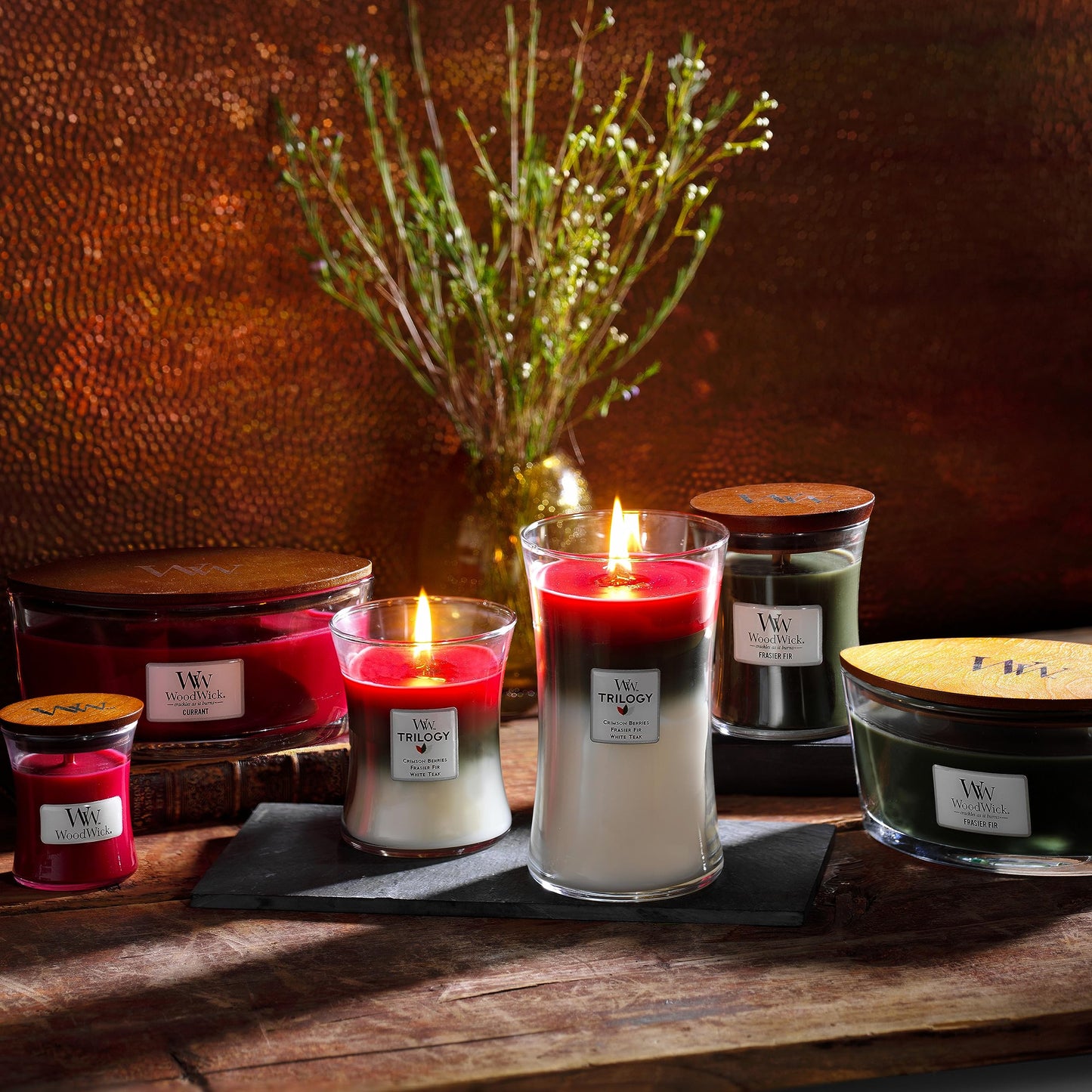 Woodwick Medium Hourglass Scented Trilogy Candle | Sun-Ripened Berries | with Crackling Wick | Up to 60 Hours Burn Time