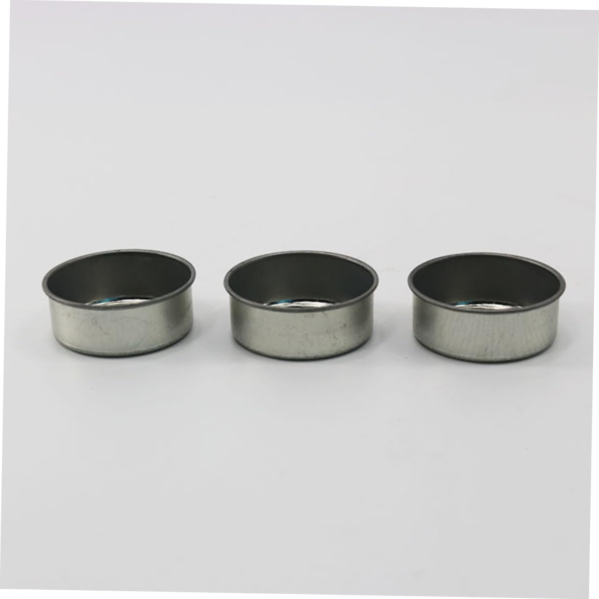 HEALSOPTHY 10pcs DIY Tealight Candle Tins Cans Elegant Iron Candlestick for Crafting Sample Holding