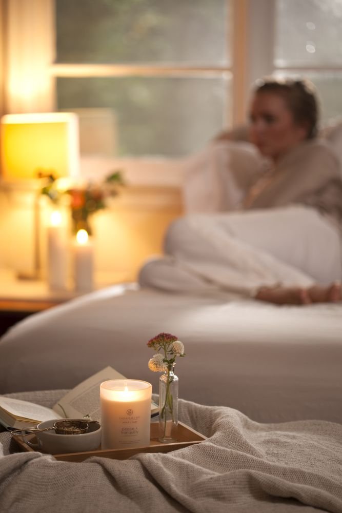 Chesapeake Bay Candle Scented Candle Peace + Tranquility (Cashmere Jasmine) Medium Jar Home Décor