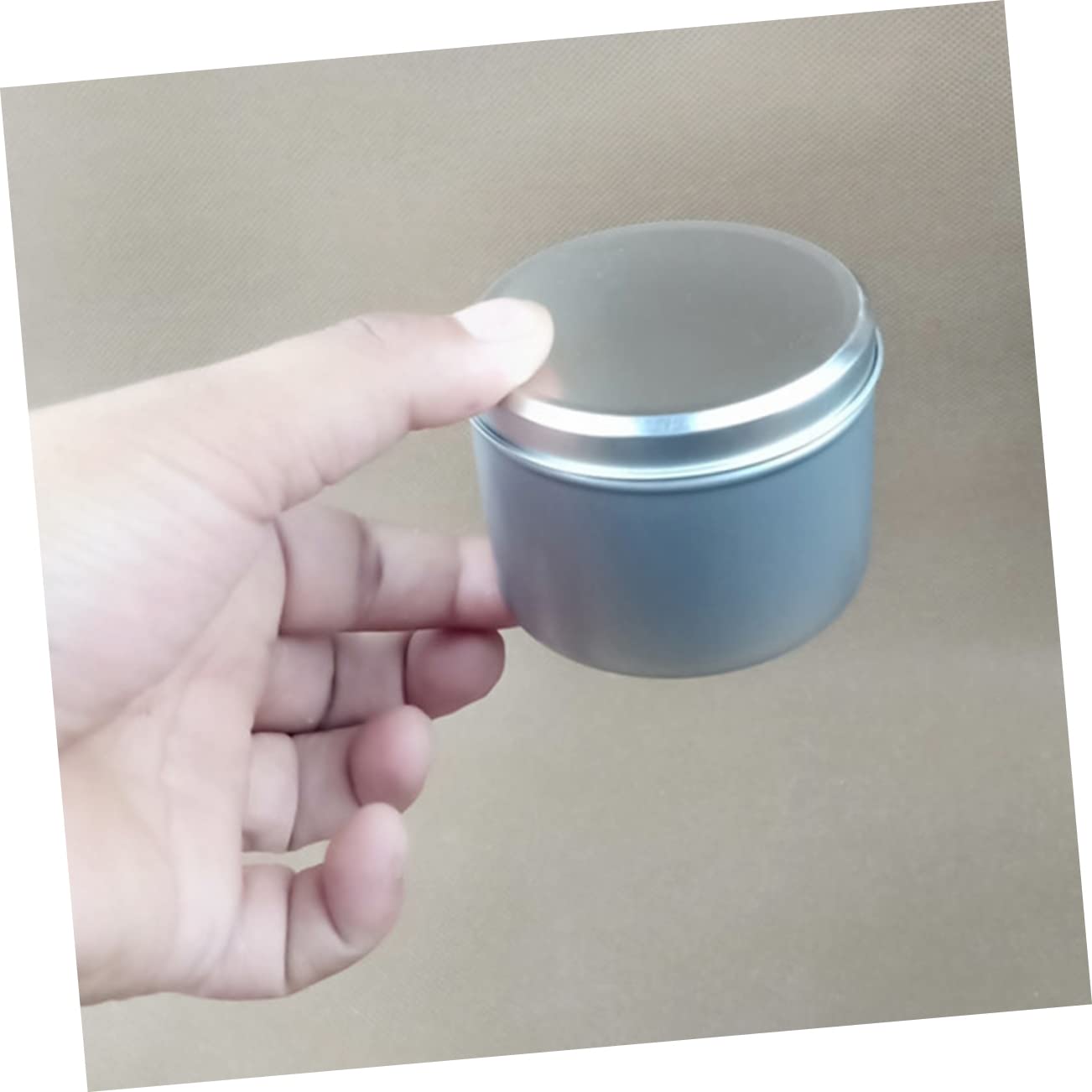 LALAFINA 4pcs DIY Iron Candle Making Tins High-Temperature Resistant Scented Candle Containers for Home Crafts and Beginners and Professionals