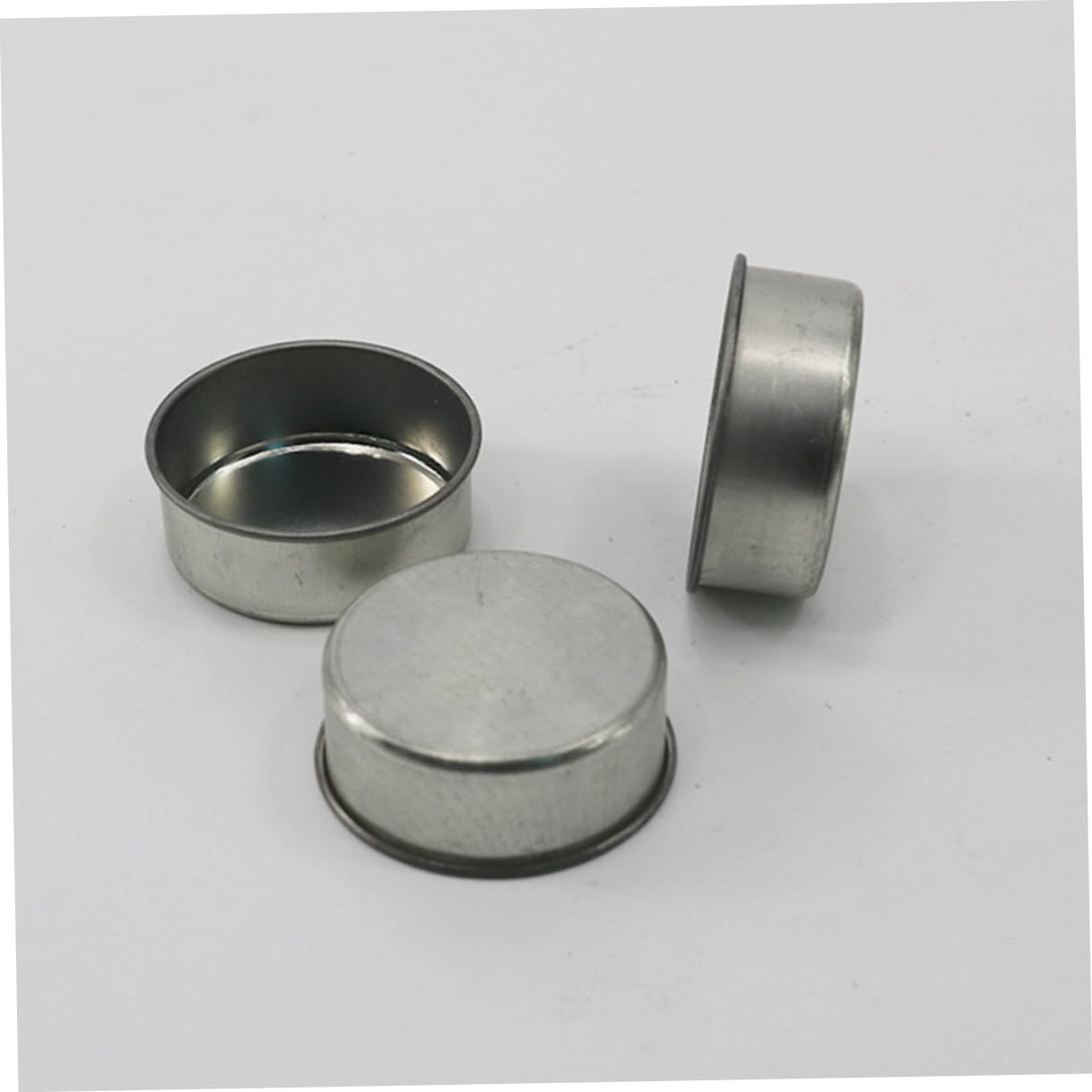 ULDIGI 10pcs Tealight Candle Tins Iron Candlestick Containers for DIY Crafts Skincare