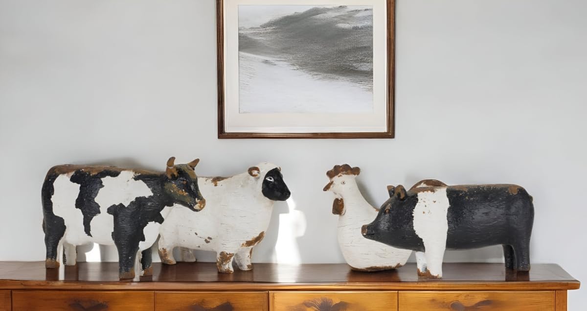 HomeRoots 517644 Black & White Farm Animal Polyresin Tabletop Candleholders - Set of 4