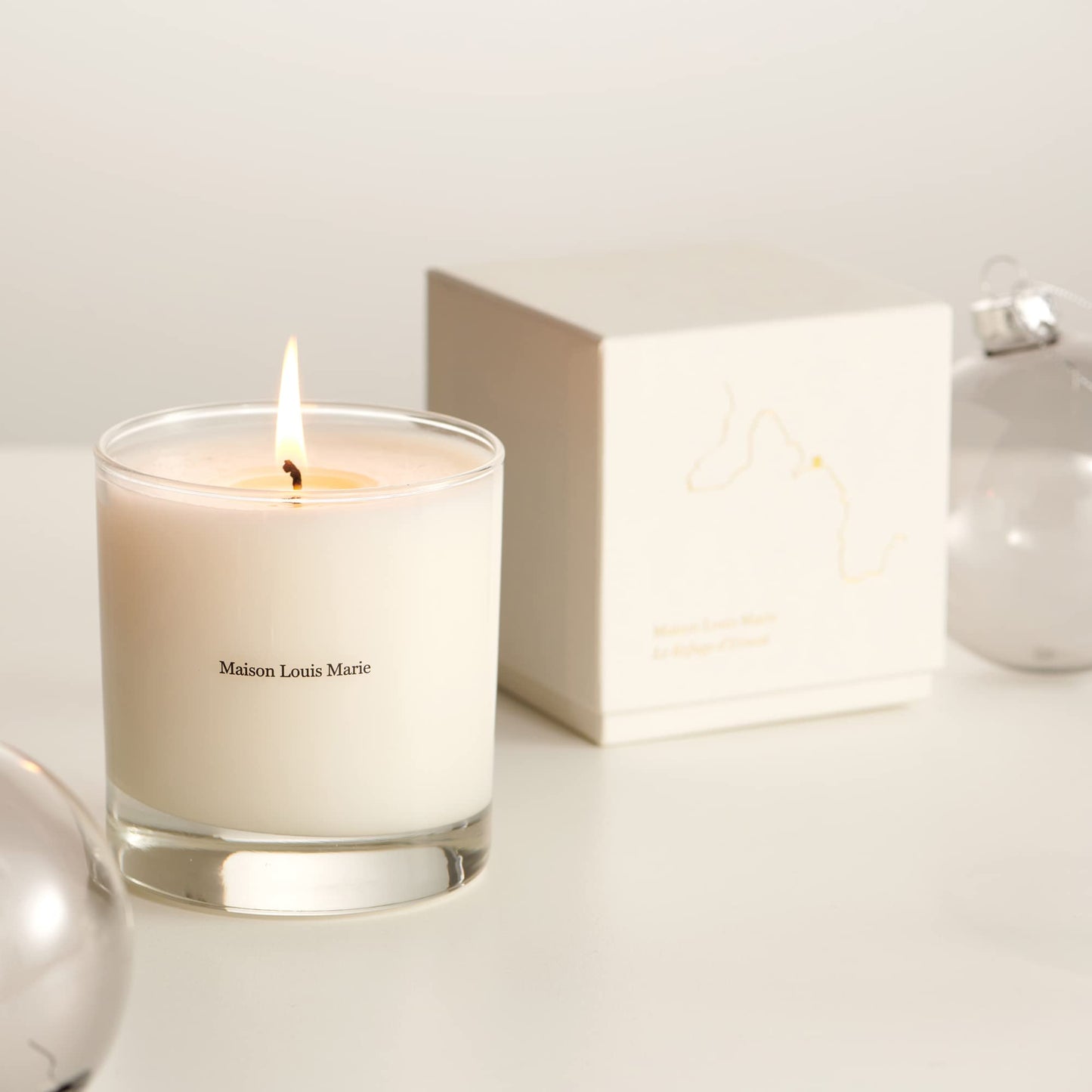 Maison Louis Marie - Le Refuge d'Ernest Soy Wax Candle | Luxury Fragrances for a Modern World (8.5 oz | 240 g)