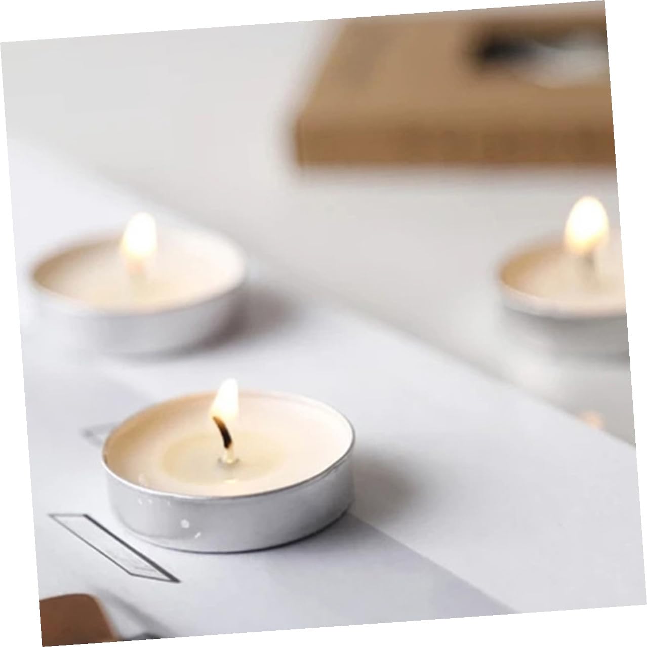 Garneck White Small Tealight Candles 50pcs Pack Unscented Round Wax Tea Lights for Wedding Engagement Party Home Décor Ceremony Lighting