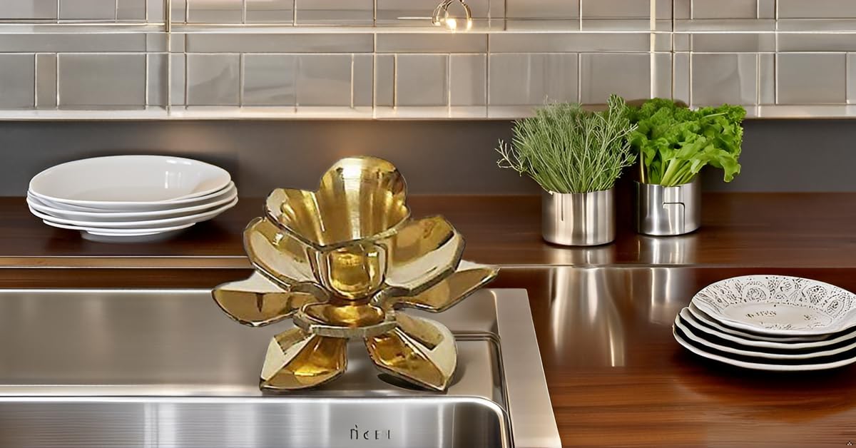 Lotus Shaped Brass Candlestick Holder for Kitchen Decor, Church Events, Wedding Reception Centerpieces or Christmas Decorations (4 x 1.6)