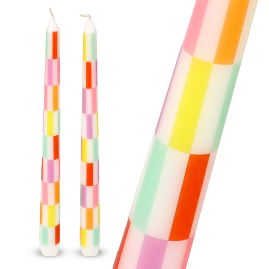 Talking Tables 2 x Colorful Checkered Tapered Tall Dinner Candles Made of Wax, Stylish Table Decorations Table Centrepieces, Summer Decor. Eco Packaging, Unscented, Burn Time 5 Hours, 10inches