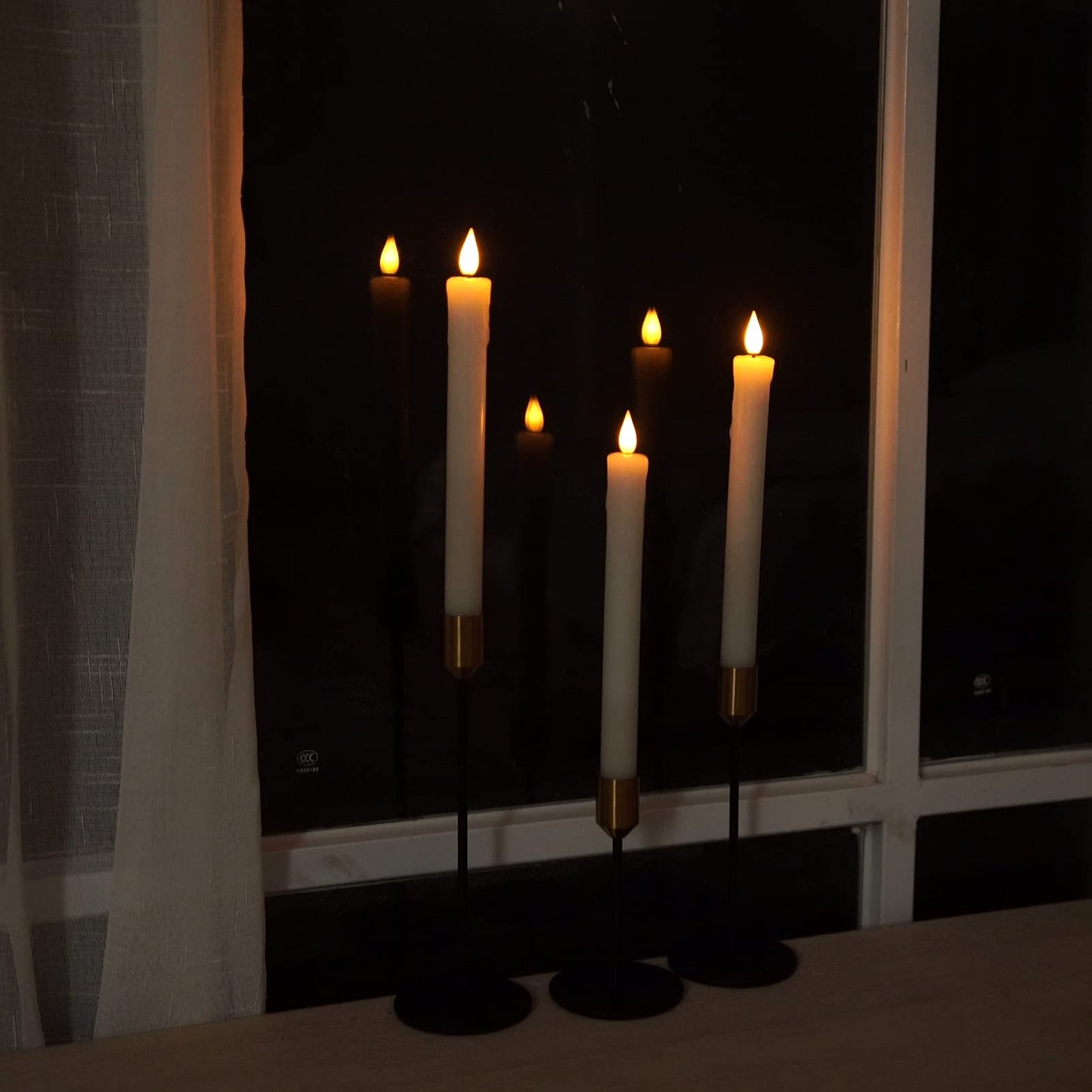 Homemory 24 Pcs Real Wax Flameless Taper Candles with Remote Timer and Dimmer, Battery Operated Candlesticks with Flickering Light, White Window Candles, 9.6 Inches for for Wedding Home Decor