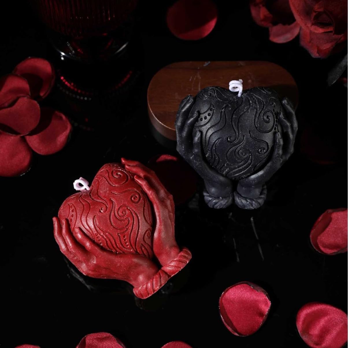 Romantic Hand Holding Heart Candles, Low Temperature Body Safe Drip Wax Play for Adult, Sensual Massage & Bedroom Decor for Sensory Play (Black)