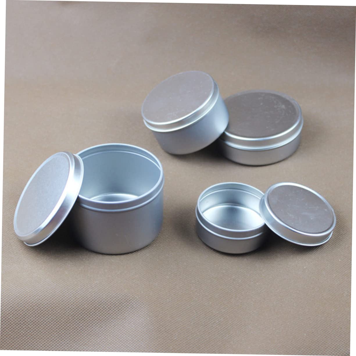 LALAFINA 4pcs DIY Iron Candle Making Tins High-Temperature Resistant Scented Candle Containers for Home Crafts and Beginners and Professionals