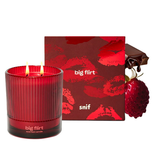 Big Flirt Luxury Scented Candle by Snif, Valentine's Day Candle, 50+ Hours, 100% Cotton Fiber Wicks, Soy Wax Blend, Non-Toxic, Vegan, 8.5 oz