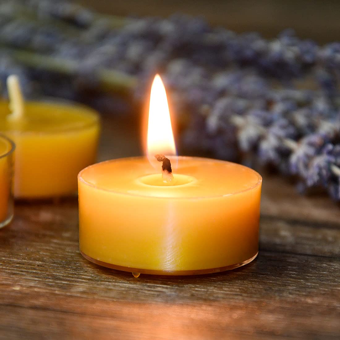 DEYBBY Natural Beeswax Tea Candles 40 Pack, Unscented Pure Organic Beeswax Tealight Candles Bulk, 4-5 Hours Small Tealights in Clear Cup for Home Decoration Emergency Bath Relaxation