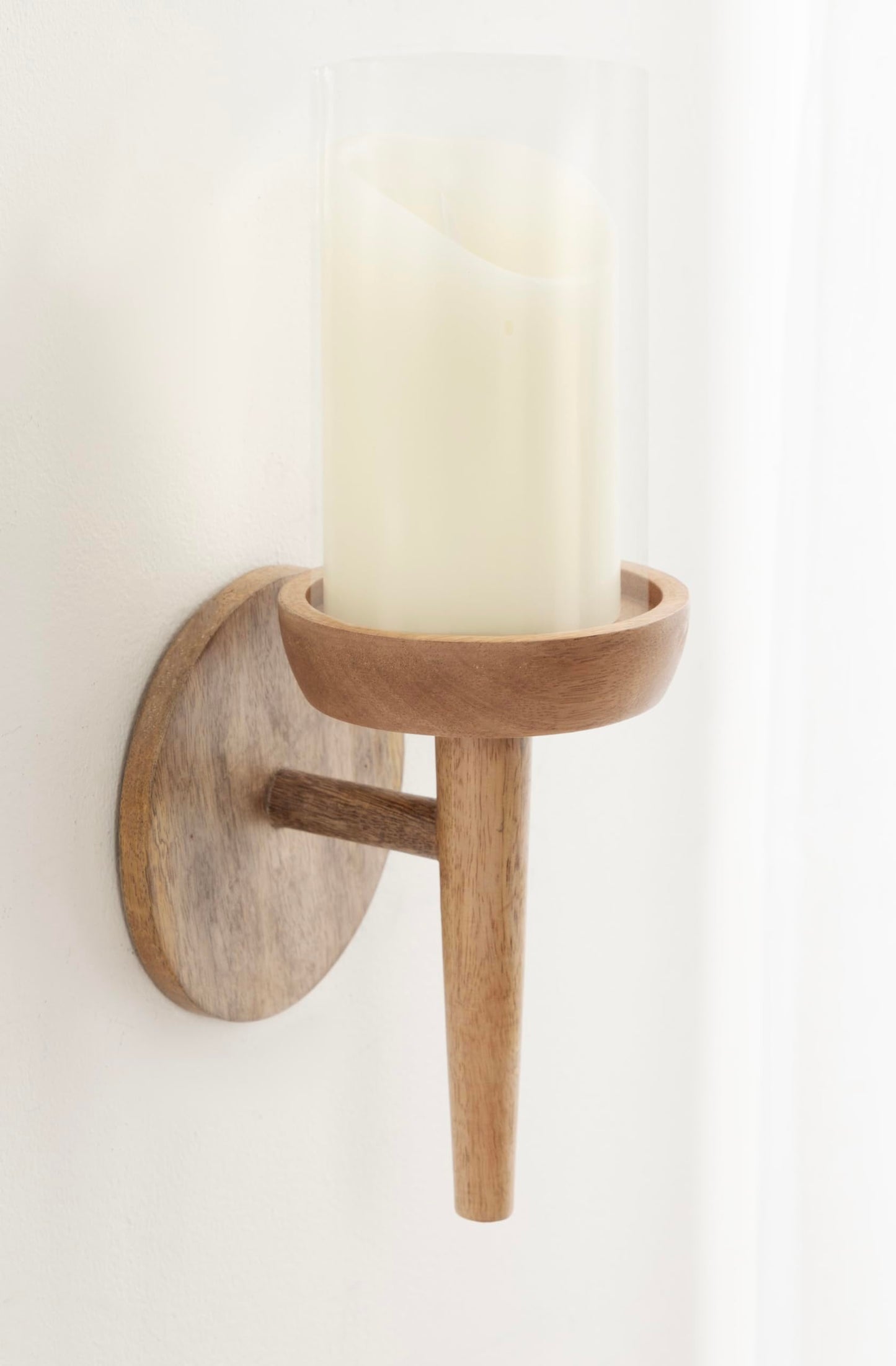 Kate and Laurel Shae Transitional Wooden Wall Sconce; 5 x 5 x 13; Natural Wood; Rustic Candle Holder with Removable Glass Cylinder for Flameless Pillar Candles