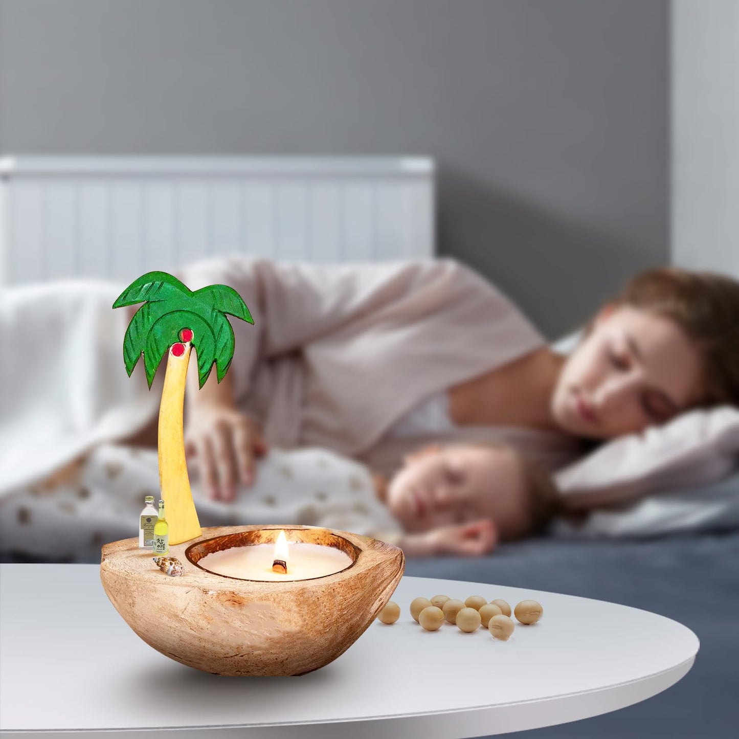 Berry Scent Soy Candle 6.35 Oz Single Wick Aromatherapy Candle Coconut Shell Candle Ideal for Creating a Welcoming Home Very Suitable for Decorating Rooms, It is an Ideal Choice for Giving Gifts