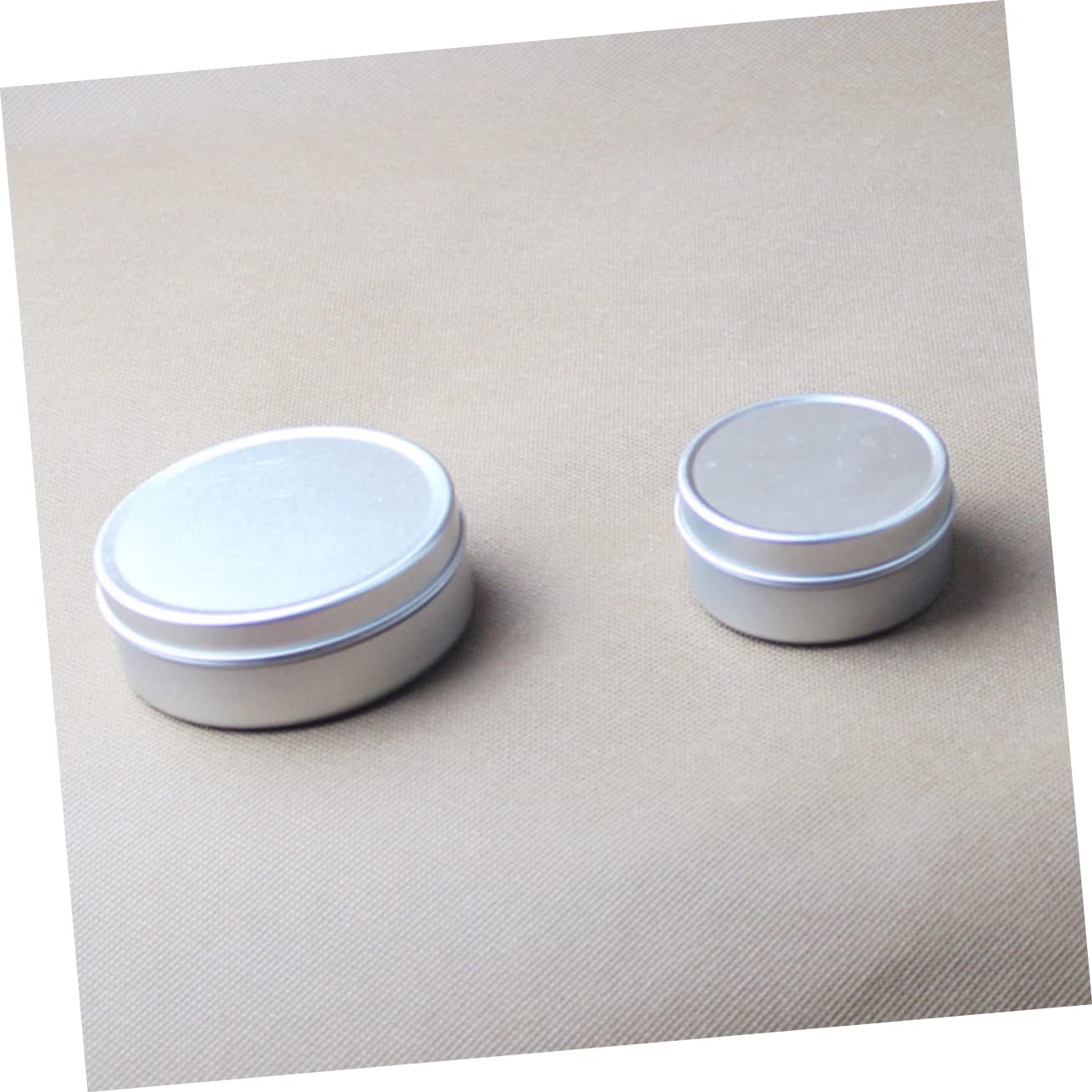 LALAFINA 4pcs DIY Iron Candle Making Tins High-Temperature Resistant Scented Candle Containers for Home Crafts and Beginners and Professionals