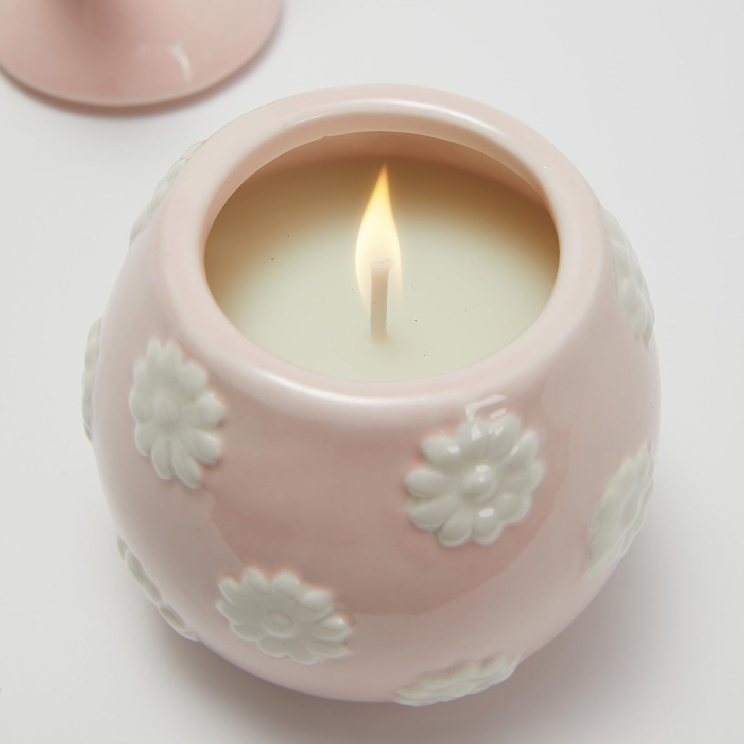 WDS WONDROUS 2-Pack Easter Bunny & Bow Ceramic Jar Candles, Egg Shaped Soy Wax Scented Candles with Daisy and Striped Design, Spring Home Decor Gift Set for Women, Pink Farmhouse Table Centerpiece