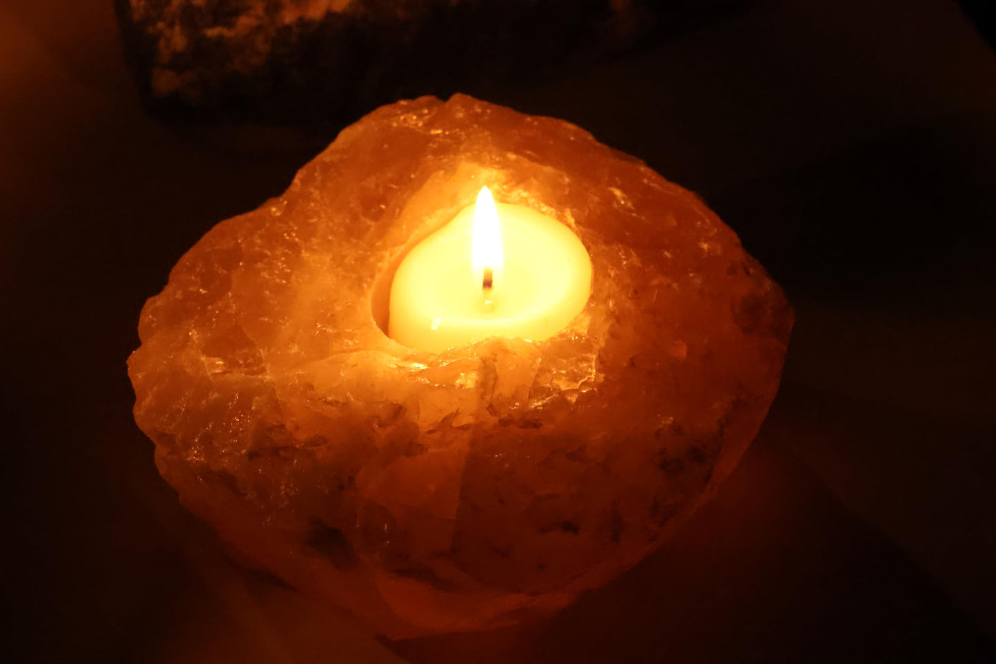 Nature’s Decorations Tealight Candle Holder - Real Rose Quartz Natural Stone Crystal Perfect for Home & Kitchen Geode Decor, and Centerpieces, Ideal as Candlestick Holder, 3 x 3 x 1.5 Inches