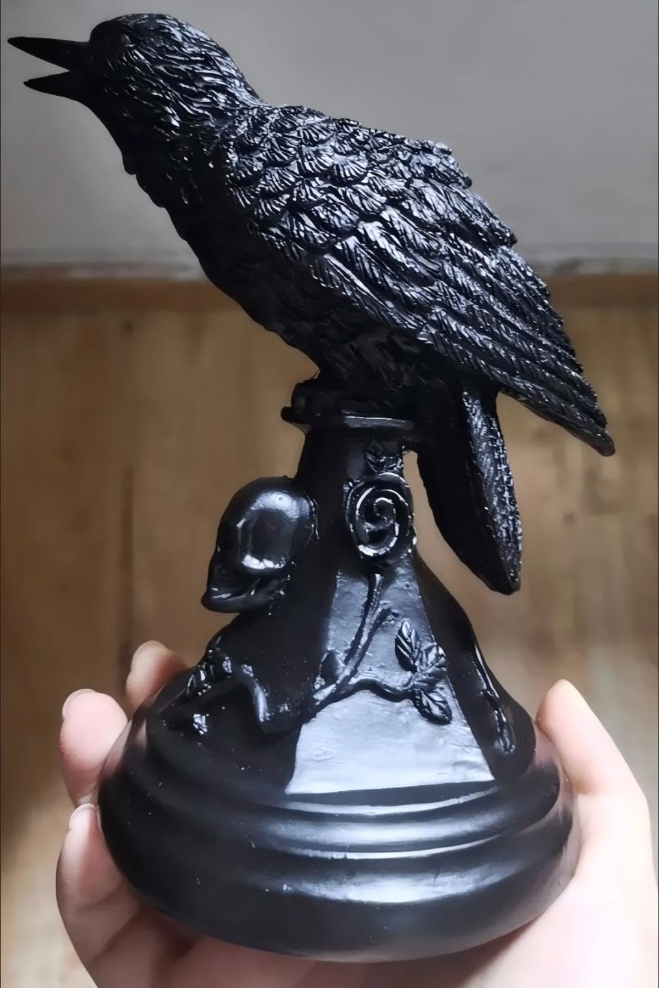 Gothic Decor Halloween Raven Candle Holder Crow Statue – Witchy Occult Home Décor,Skull Spooky Tabletop Furniture(Raven)