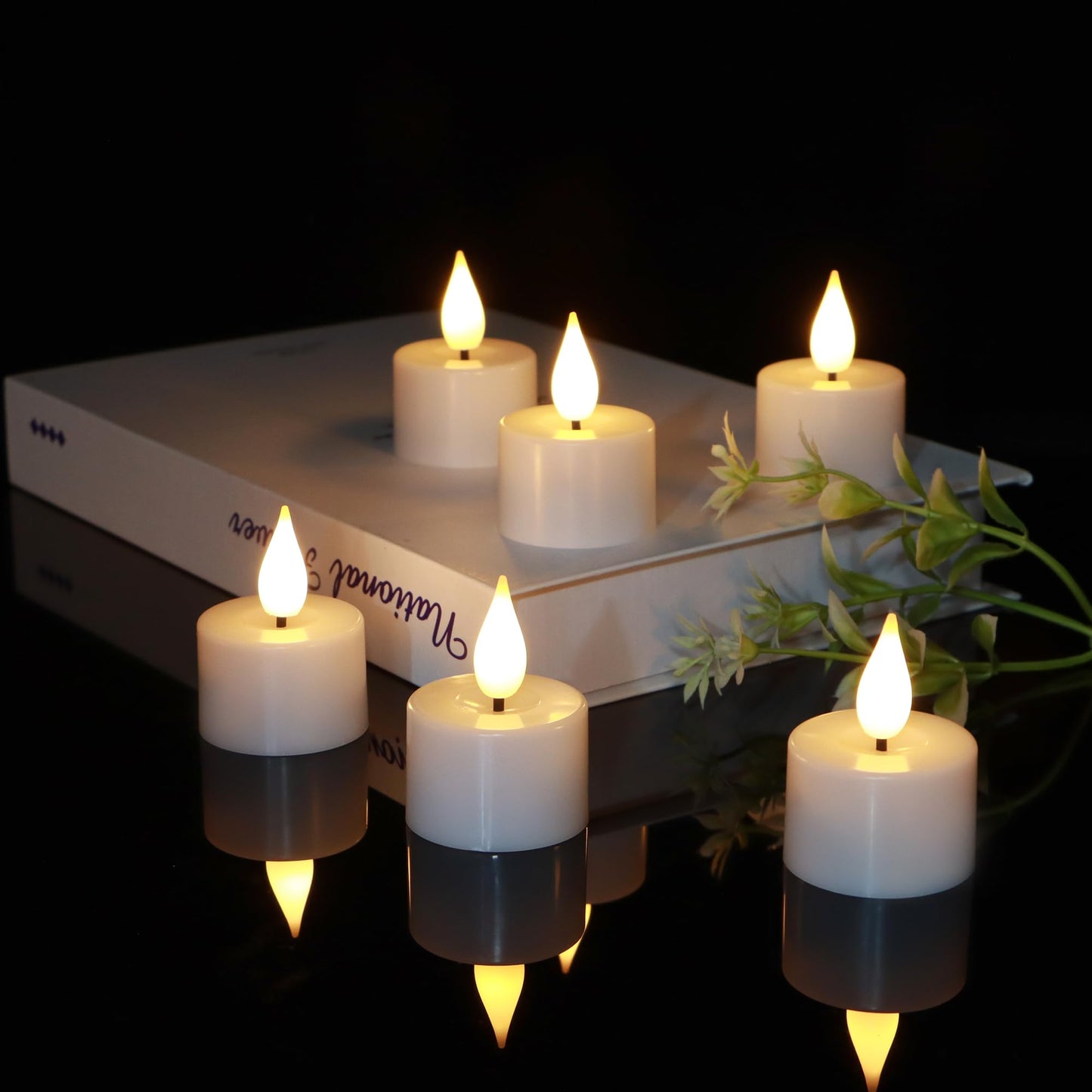 yunsheng Rechargeable Tea Lights Charging Base and Remote Timer, 12Pcs Battery Operated Tea Light, LED Flameless Votive Candles for Home Wedding Party Decor(White)
