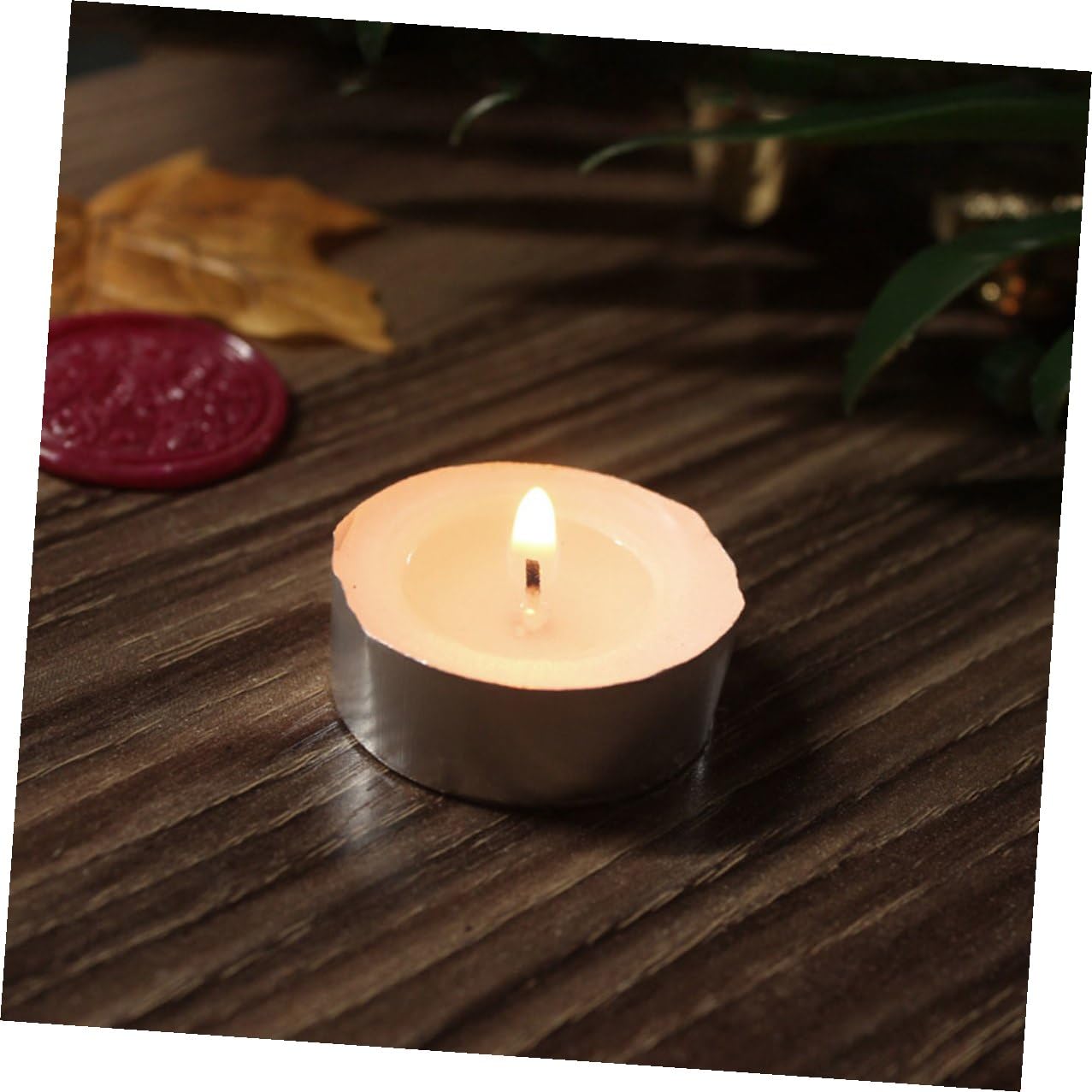 FOMIYES 10pcs White Smokeless Paraffin Tea Light Candles Small Round Tealight Candles for Bedrooms and Families Mini Household for Romantic Weddings and Tea Heating