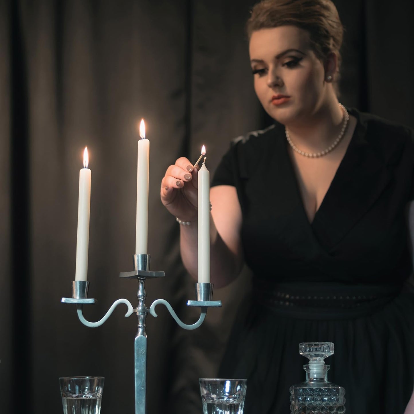 CANDLESEE 12 Pack White Taper Candles丨Taper Candles 10 Inch Dripless丨Unscented & Smokeless Candlesticks Bulk丨7-8 Hours Long Burning Tall Candles丨Ideal for Christmas Weddings Parties Dinner