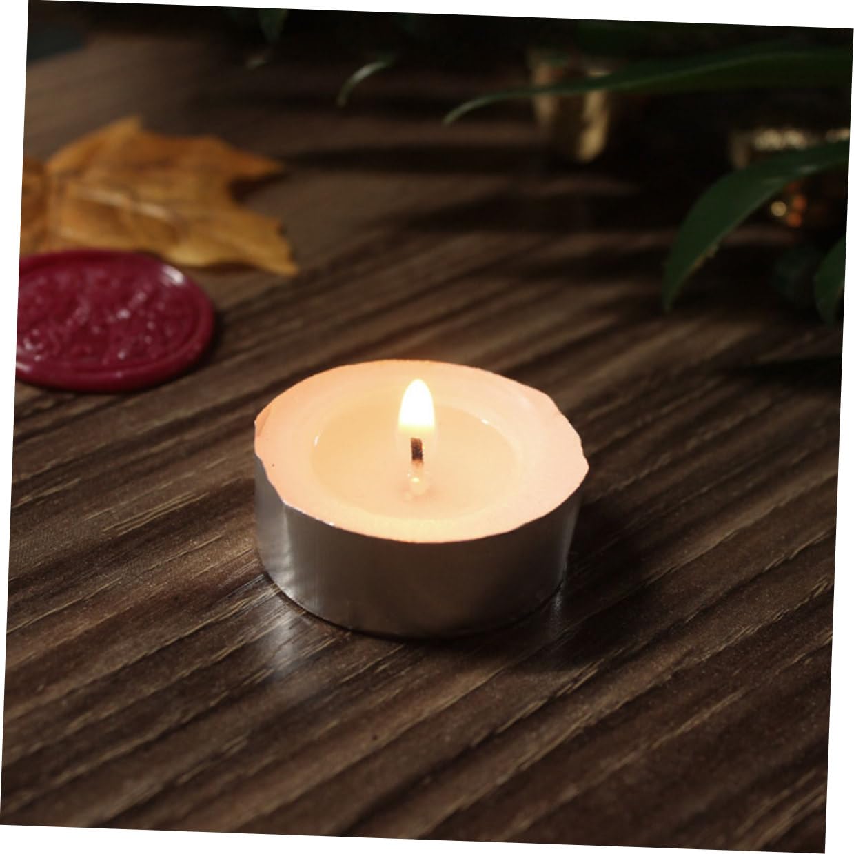 Toyvian 10pcs White Mini Round Tea Light Candles Smokeless Paraffin Small Candles Bulk Pack for Bathrooms and Shopping Malls, Long Burning, for Home Decor and Relaxation