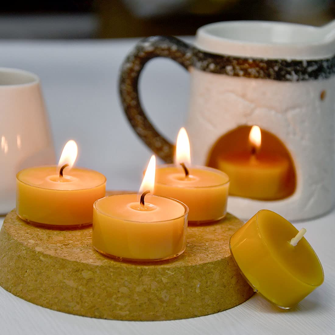 DEYBBY Natural Beeswax Tea Candles 10 Pack, Unscented Beeswax Tealight Candles Bulk, 4 Hours Small Tealights in Clear Cup for Home Decoration Emergency Spa Relaxation