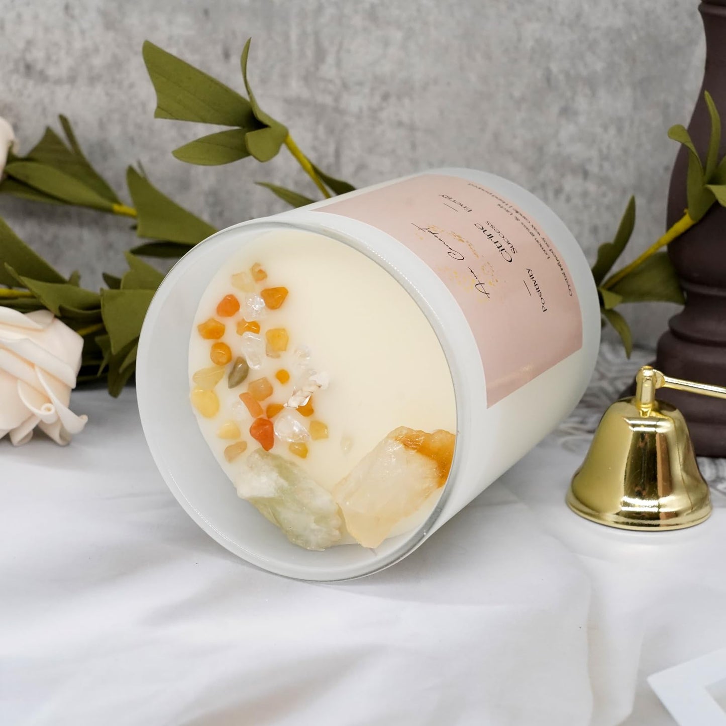Ava Concept Citrine Crystal Candle – 10oz / 280g | Lemongrass & Litchi Aromatherapy | Hand-Poured Soy Wax | Genuine Citrine Healing Crystals Embedded | Positivity, Success & Energy | Gift Box Included