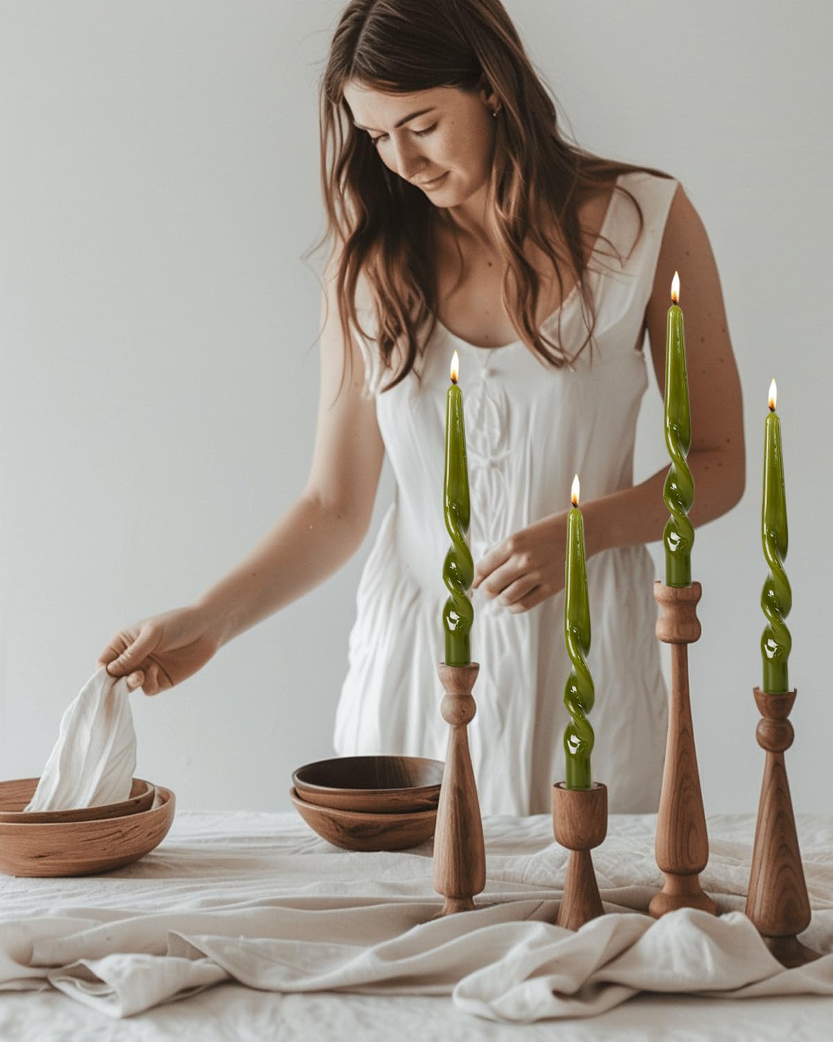 LPUSA Olive Green Spiral Taper Candles Handmade Twisted Candle Conical Stick Candles for Holiday Wedding Party Wax Unscented Dinner Candle Dripless,Christmas Gift H 10 Inch, 4pcs（Olive Green）