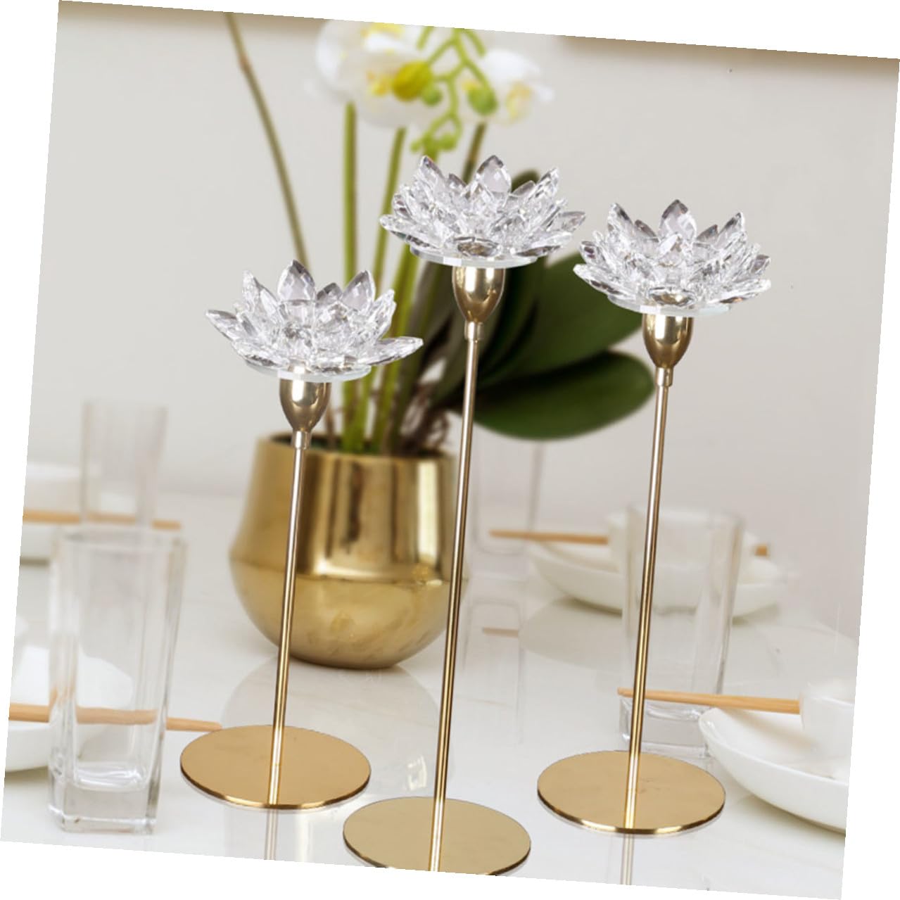 NUOBESTY Modern Small Metal Candle Stand Crystal Lotus Candlestick Holder Romantic Wedding Dining Room Decor
