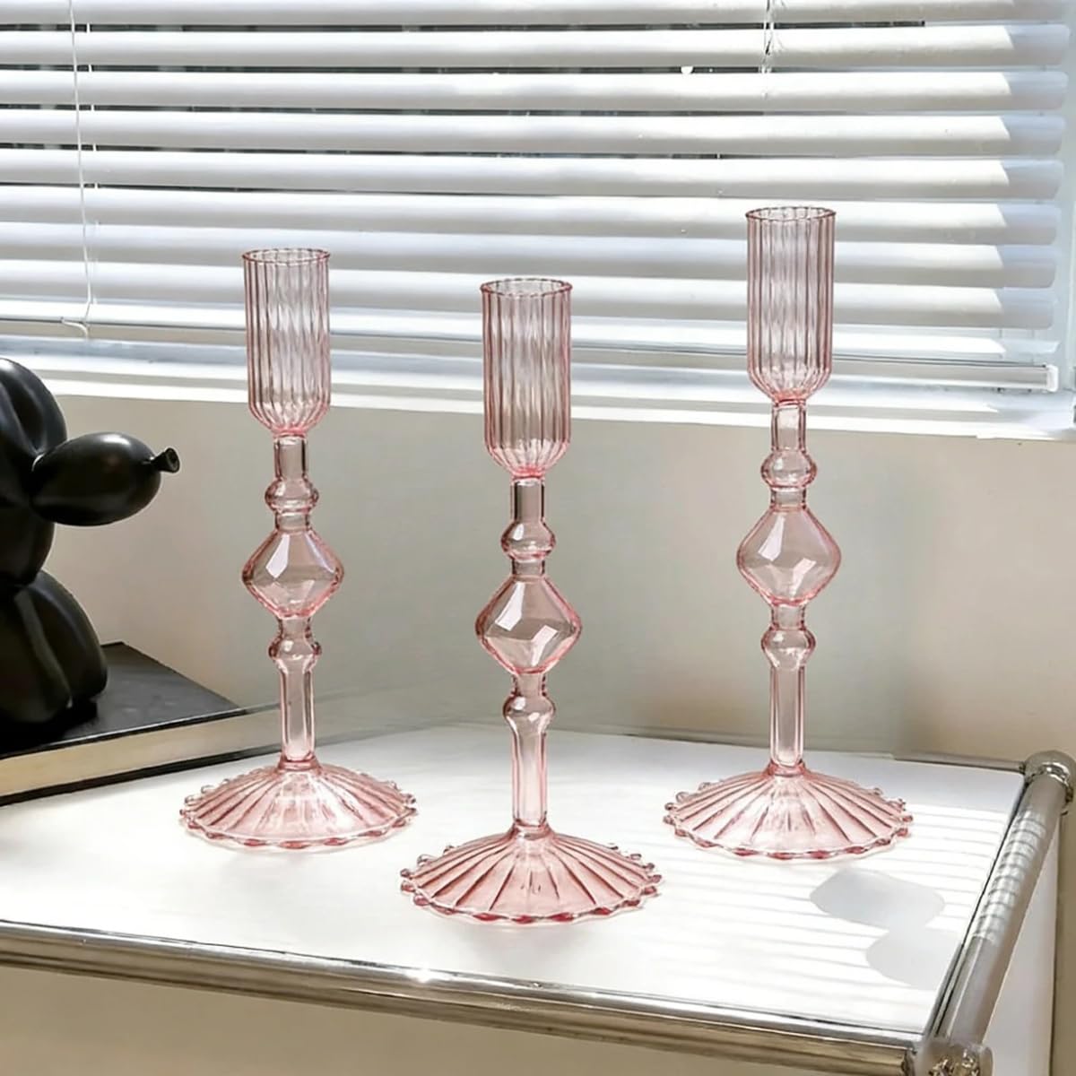 Mineaud 3Pcs Glass Candlestick Holders Glass Taper Candle Holders Groovy Wavy Elegant Candle Stick for Home Party Decoration,Styled-Pink