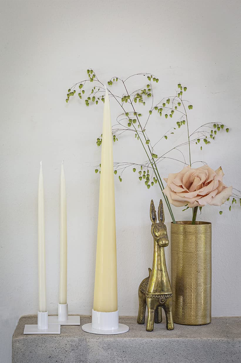 Kunstindustrien® Ivory Taper Candles – Set of 4, 13.8" – Made in Denmark, Long Burning Candles 15h, Unscented & Smokeless Candlesticks – Elegant Tall Candles for Weddings, Dinners & Home Decor (Ivory)