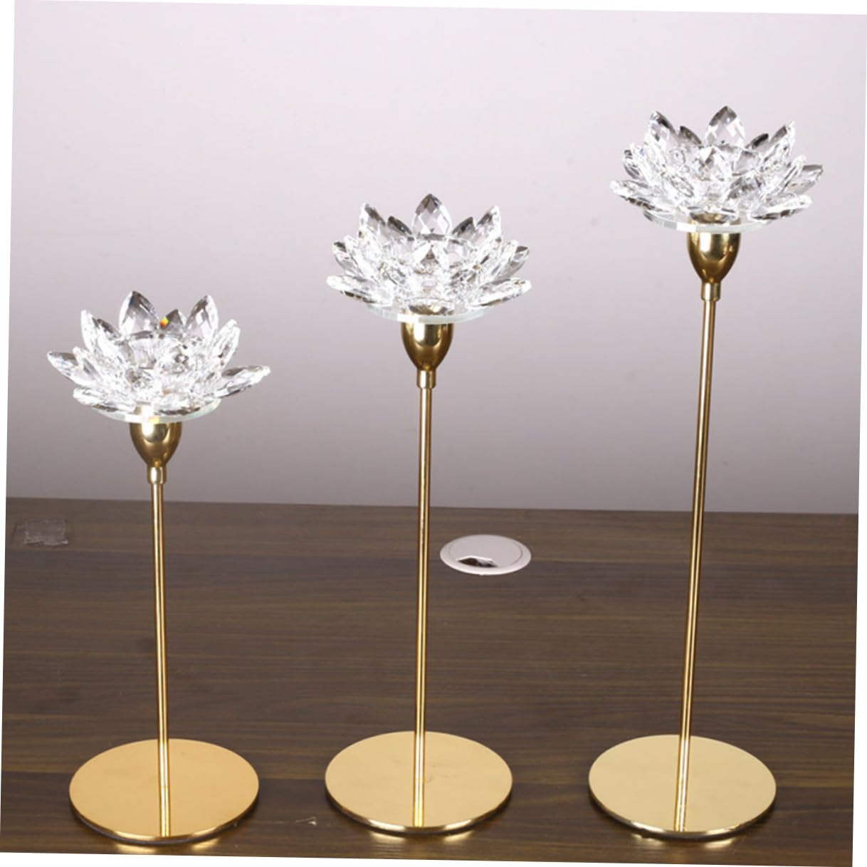 HOMSFOU Crystal Lotus Metal Candlestick Holder Small Modern Simple Wedding Candle Stand for Candlelight Dinner Table Decoration