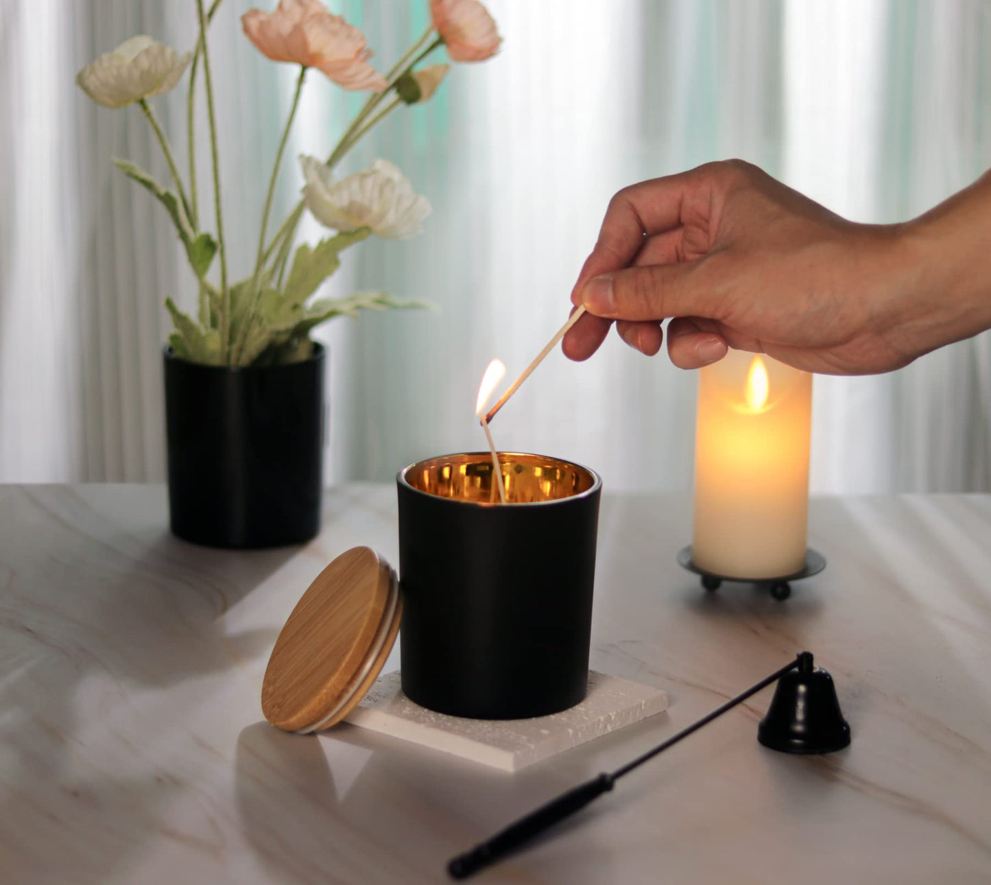 Aroparc Candle Jars with Lids 10oz, Elegant Gold Interior Candle Jars for Candle Making 12 Pieces with Bamboo Lids - Black Matte