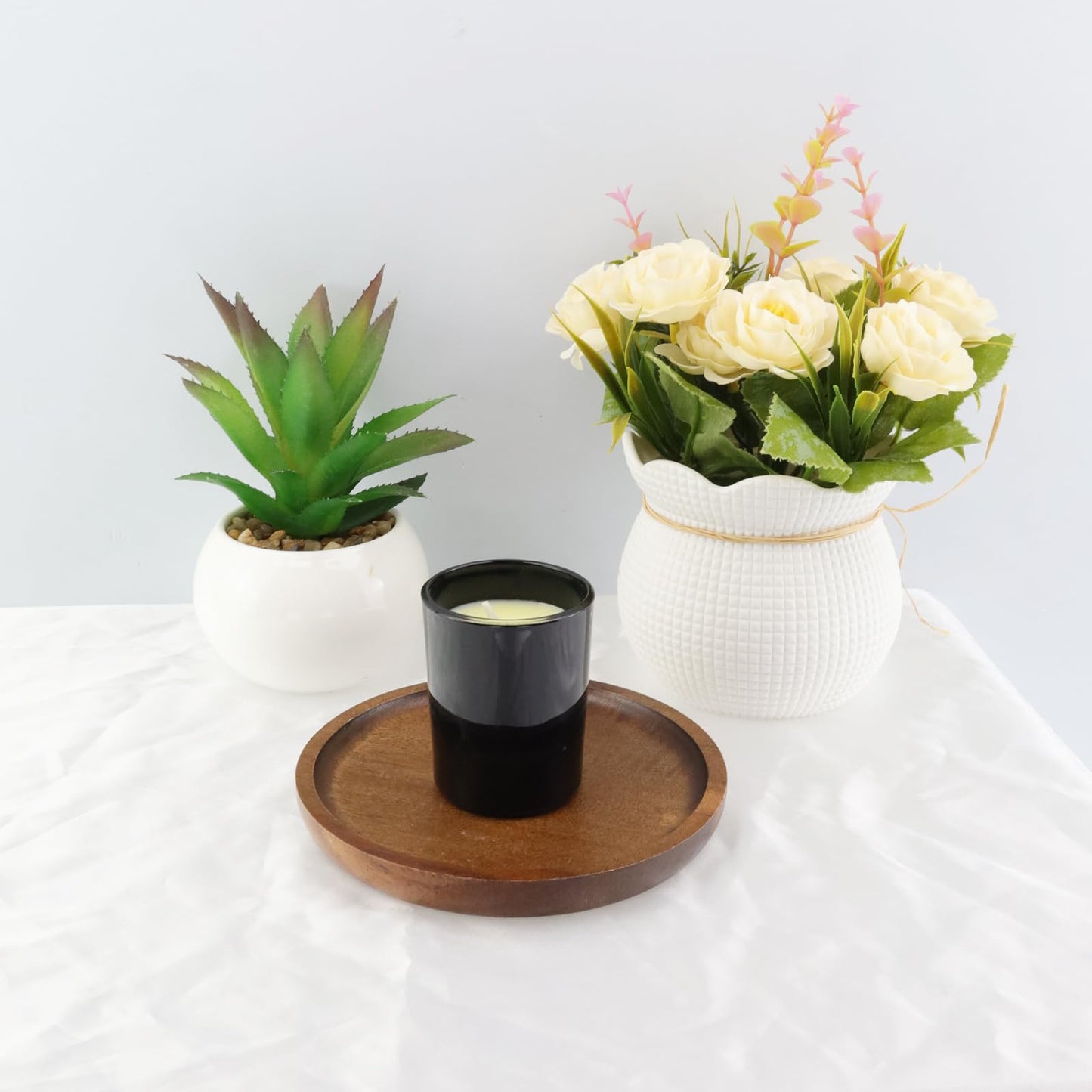 UTALIND Wood Candle Holder Farmhouse Decor, Wooden Pillar Candles Decorative Tray for Pillar Floating Candles Round Wooden Plate Pedestal Stand for Coffee Table Christmas Decor,2Pcs(Brown)
