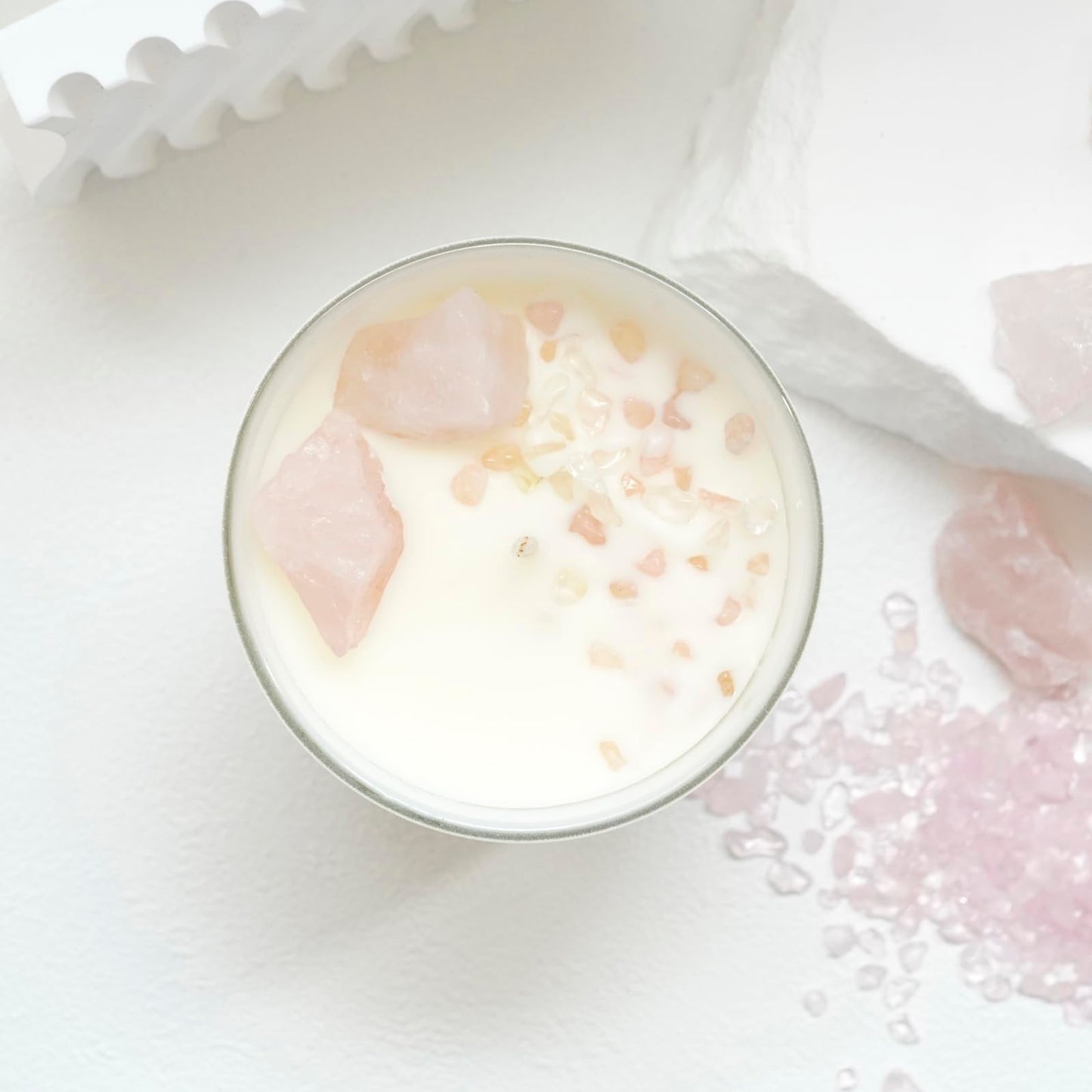 Ava Concept Rose Quartz Crystal Candle – 10oz / 280g | French Vanilla Aromatherapy | Hand-Poured Soy Wax | Genuine Rose Quartz Healing Crystals Embedded | Love, Spiritual & Purity | Gift Box Included