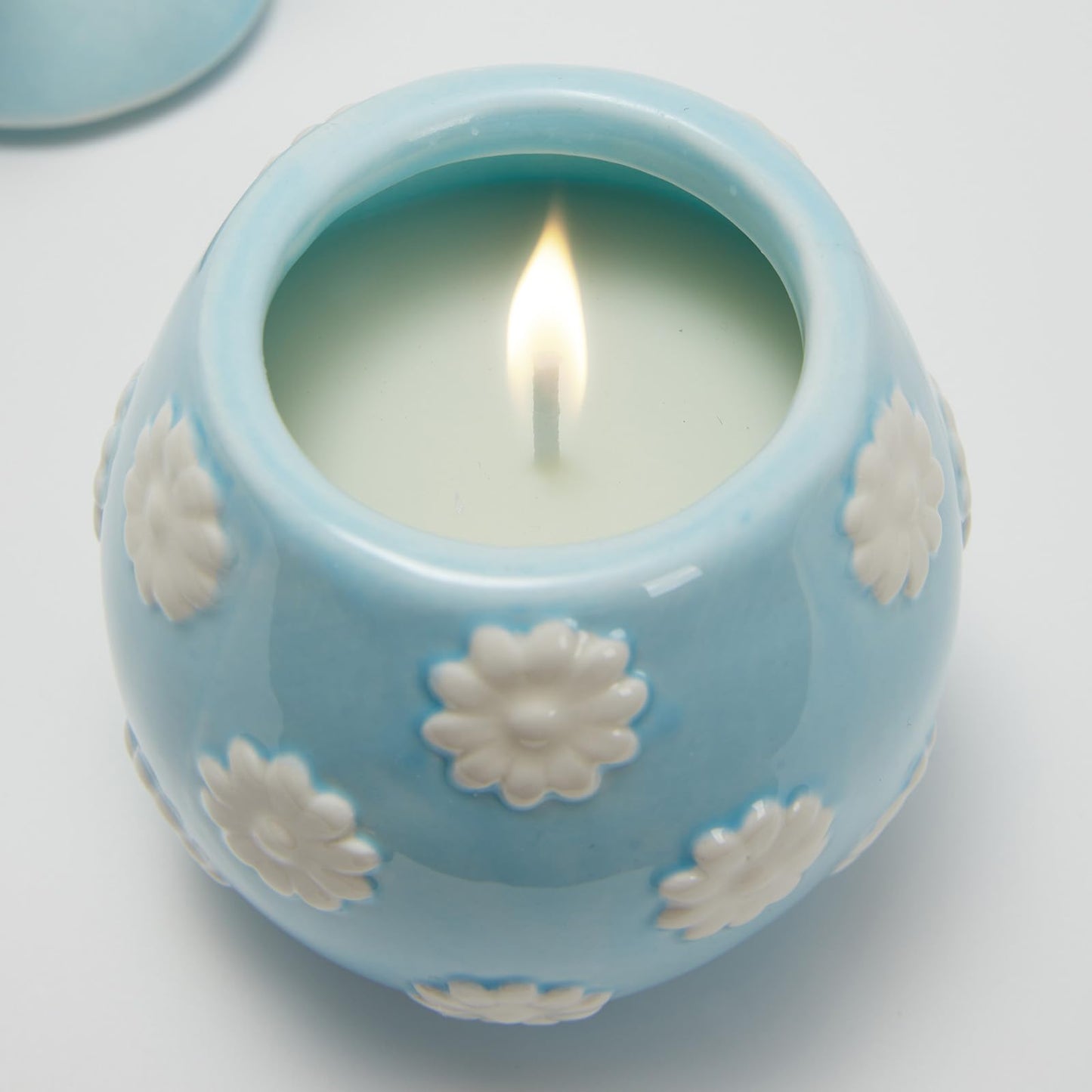 WDS WONDROUS 2-Pack Easter Bunny & Bow Ceramic Jar Candles, Egg Shaped Soy Wax Scented Candles with Daisy and Striped Design, Spring Home Decor Gift Set for Women, Blue Farmhouse Table Centerpiece