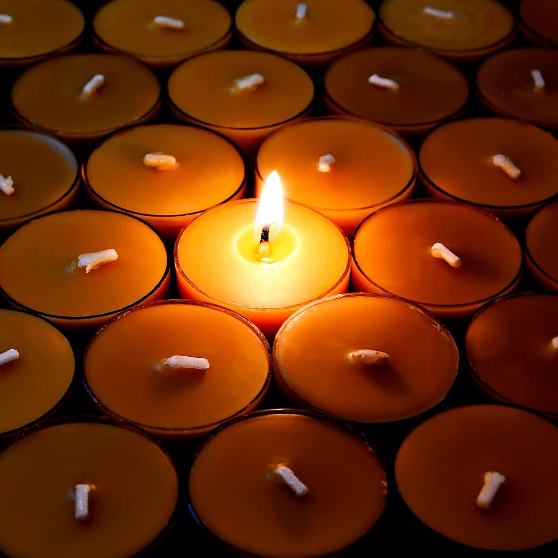 9PCS Pure Beeswax Tealight Candles, Natural Scent, Clear Cup