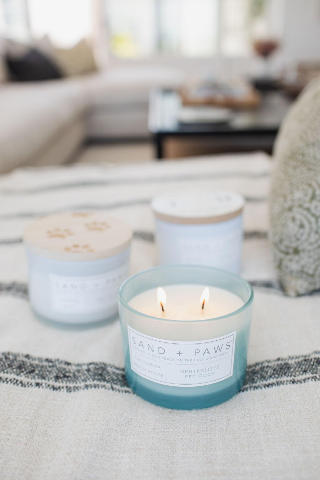 Sand + Paws Scented Candle - California Beach House –Luxurious Air Freshening Jar Candle Neutralize pet Odors and Enhance Home décor – 100% Cotton Lead-Free wicks-12oz