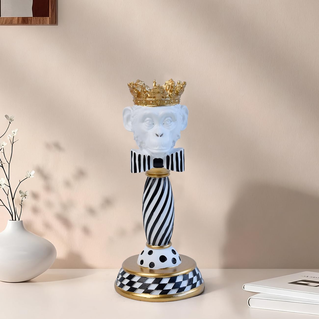 Crowned Animal Candlestick Holder Black & White Checkerboard Taper Candle Holder with Gold Accents Eclectic Resin Statue for Modern Home Decor, Table Centerpiece