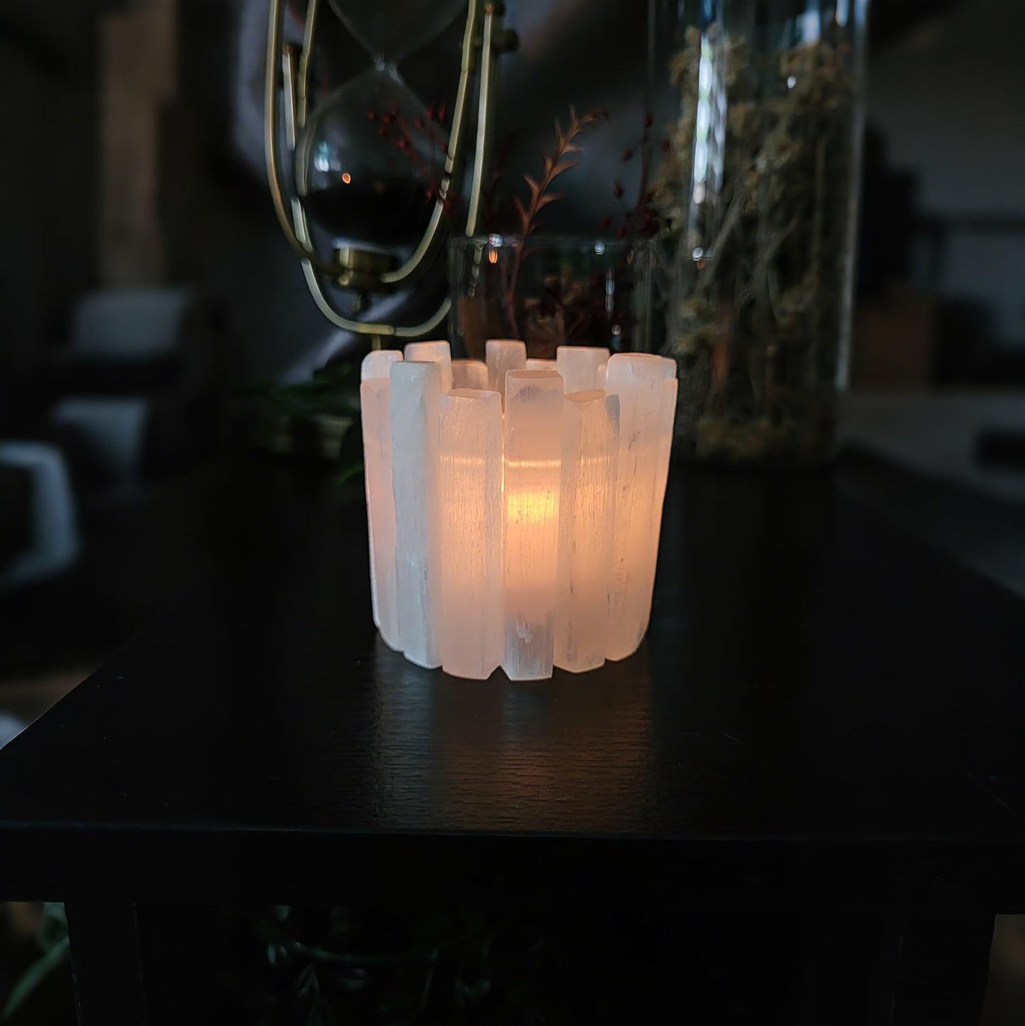Selenite Tea Light Holder, Natural Selenite Crystal Candle Holders with Different Shapes, for Home Decor, Meditation, Yoga, Reiki, Gifts (Round Irregular Cup)
